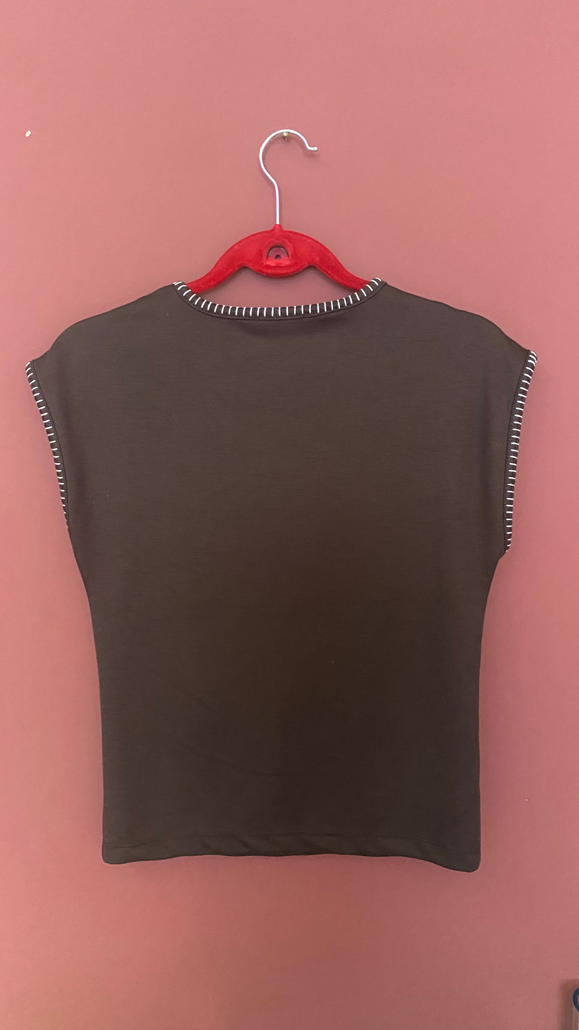 Kahverengi Limited Edition Çoban Dikişli Kısa Kollu Bluz