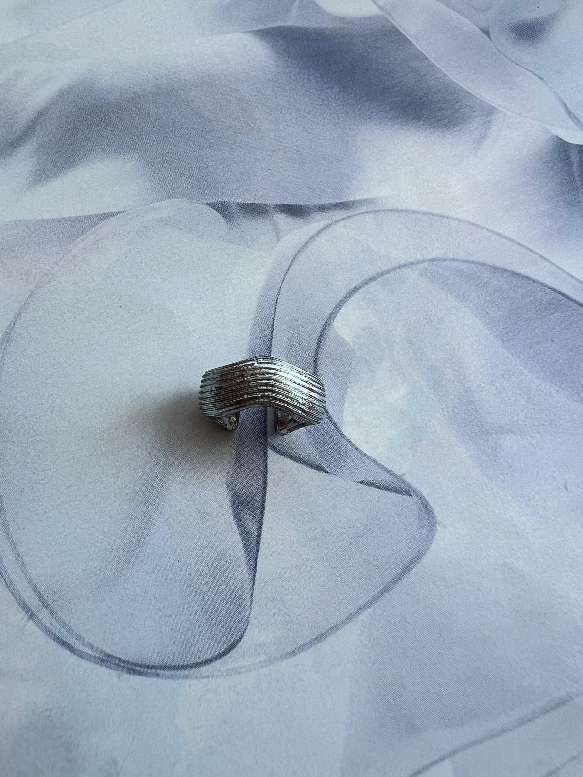 WAVE EARCUFF