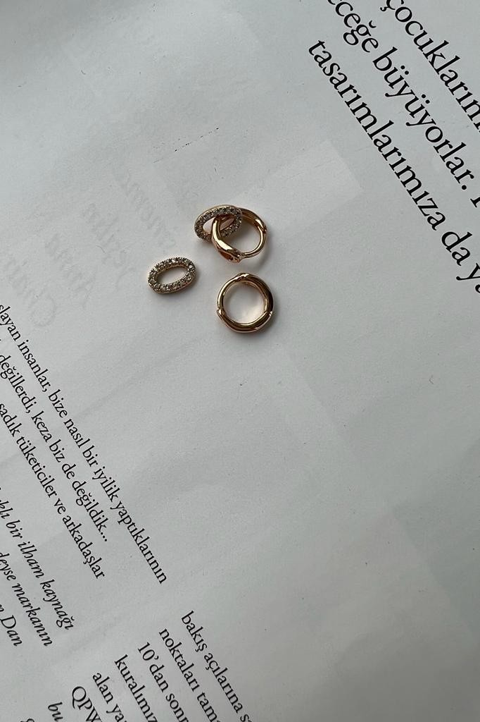MİNİ OVAL TAŞLI HALKA KÜPE (ALTIN KAPLAMA)