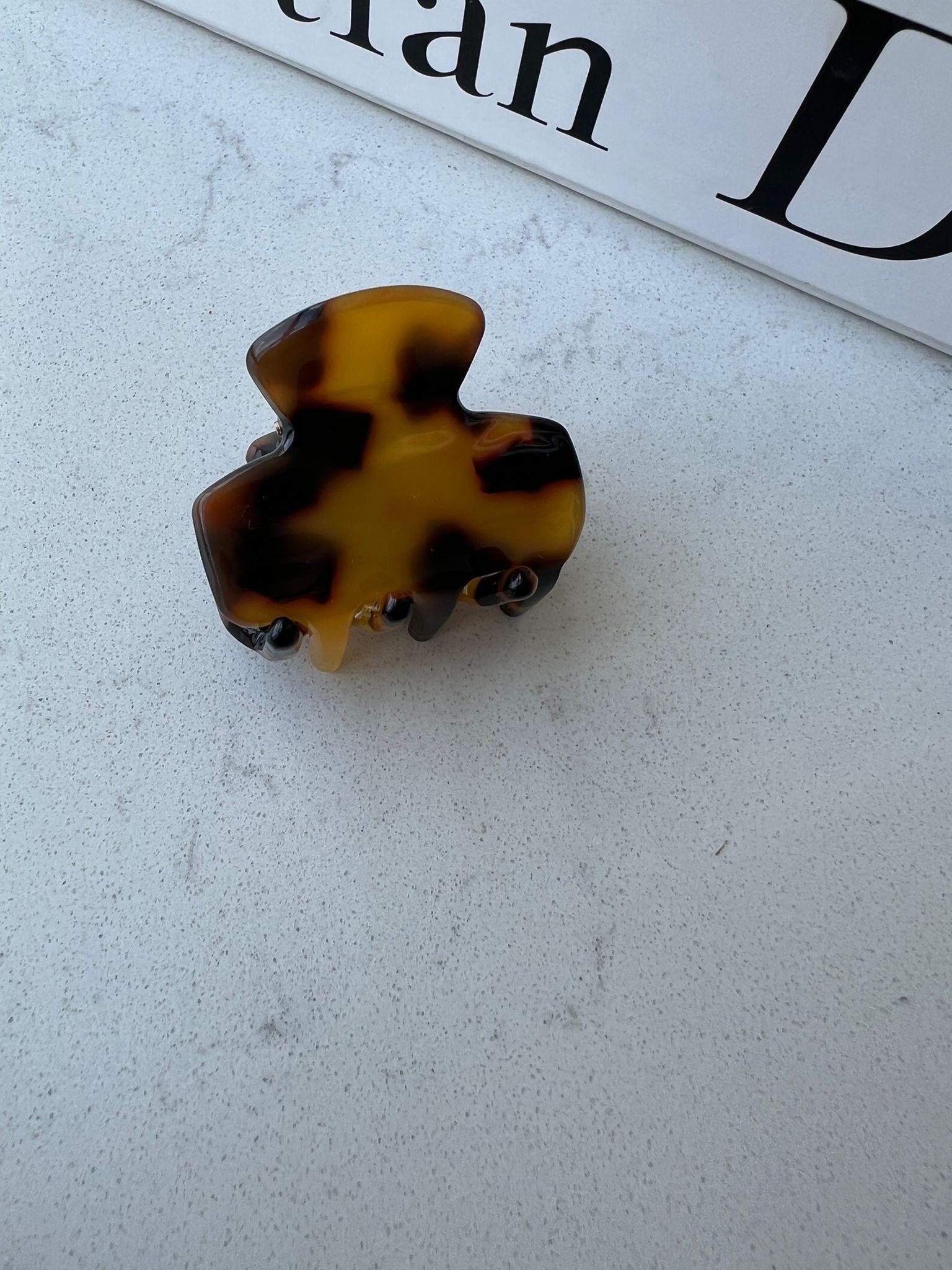 Kaplumbağa Kabuğu Desenli Mini Kemik(Akrilik) Mandal Toka