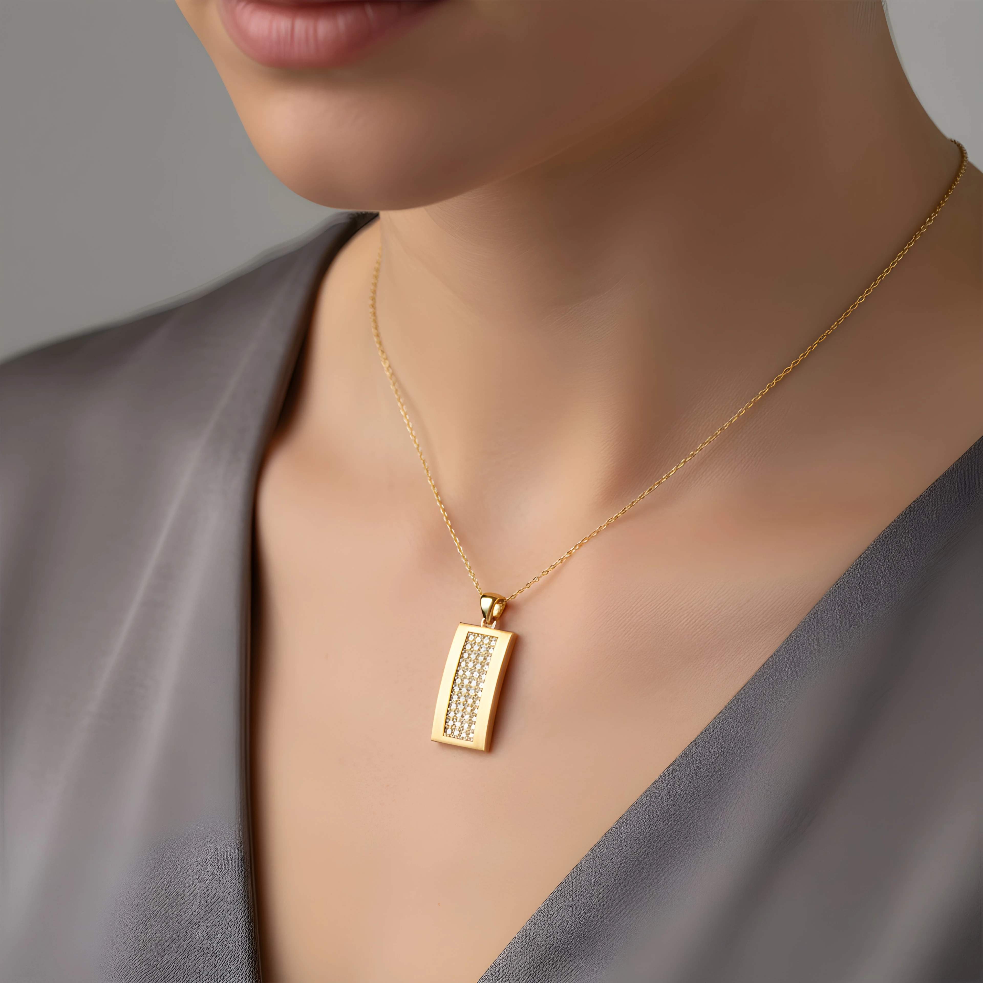 Dikdörtgen Pavé Taşlı 14 Ayar Altın Kolye