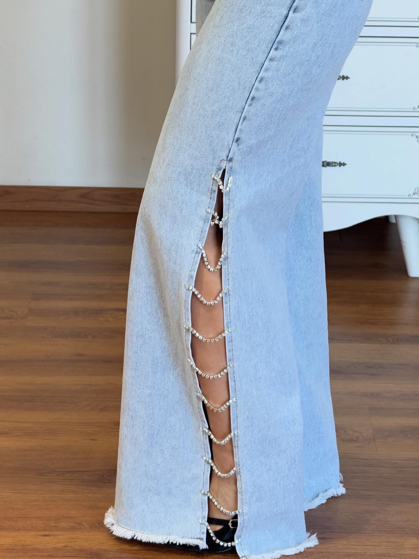 Premium yüksel bel taşlı jean
