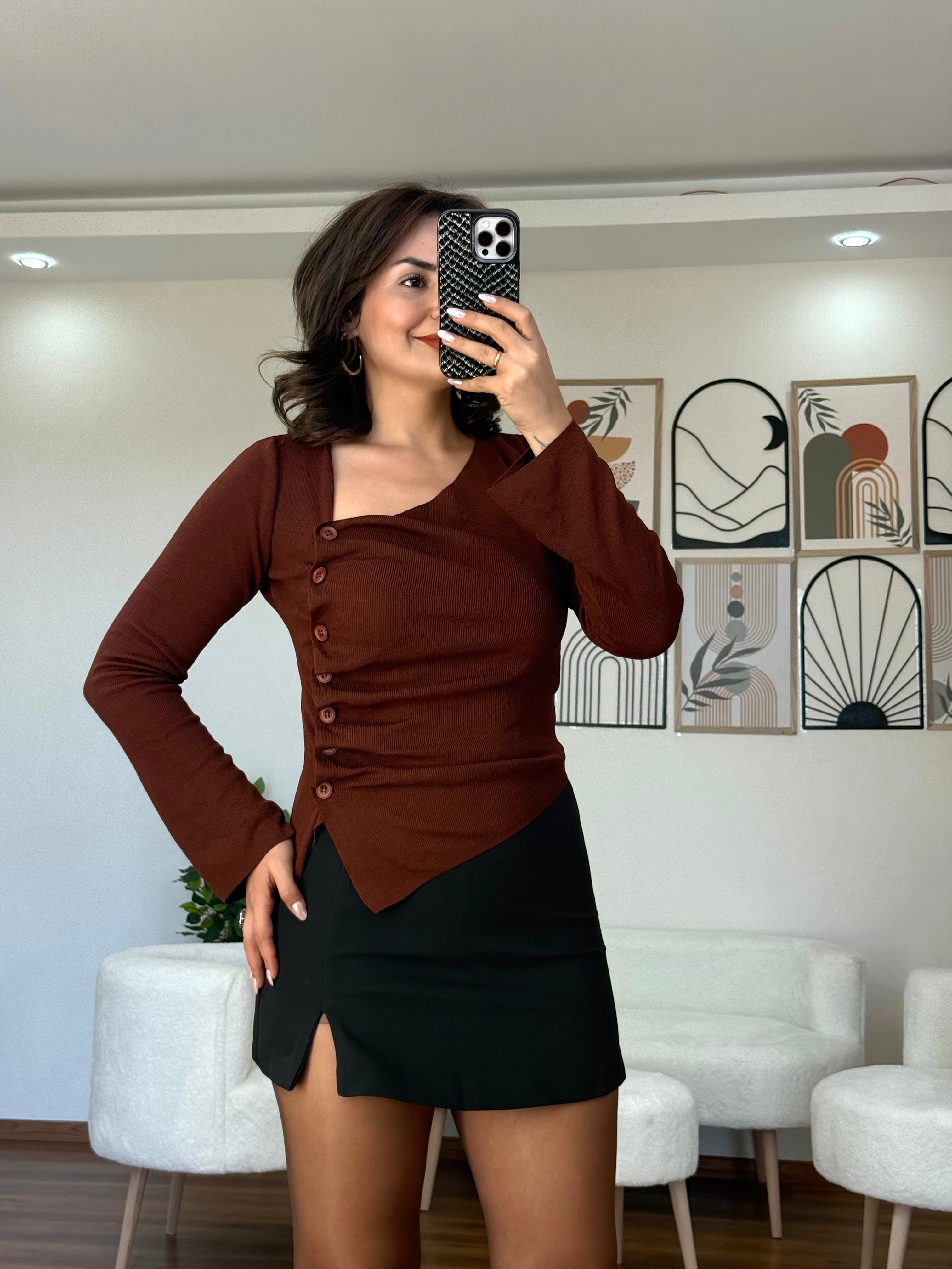 Yan Düğmeli Bluz 
