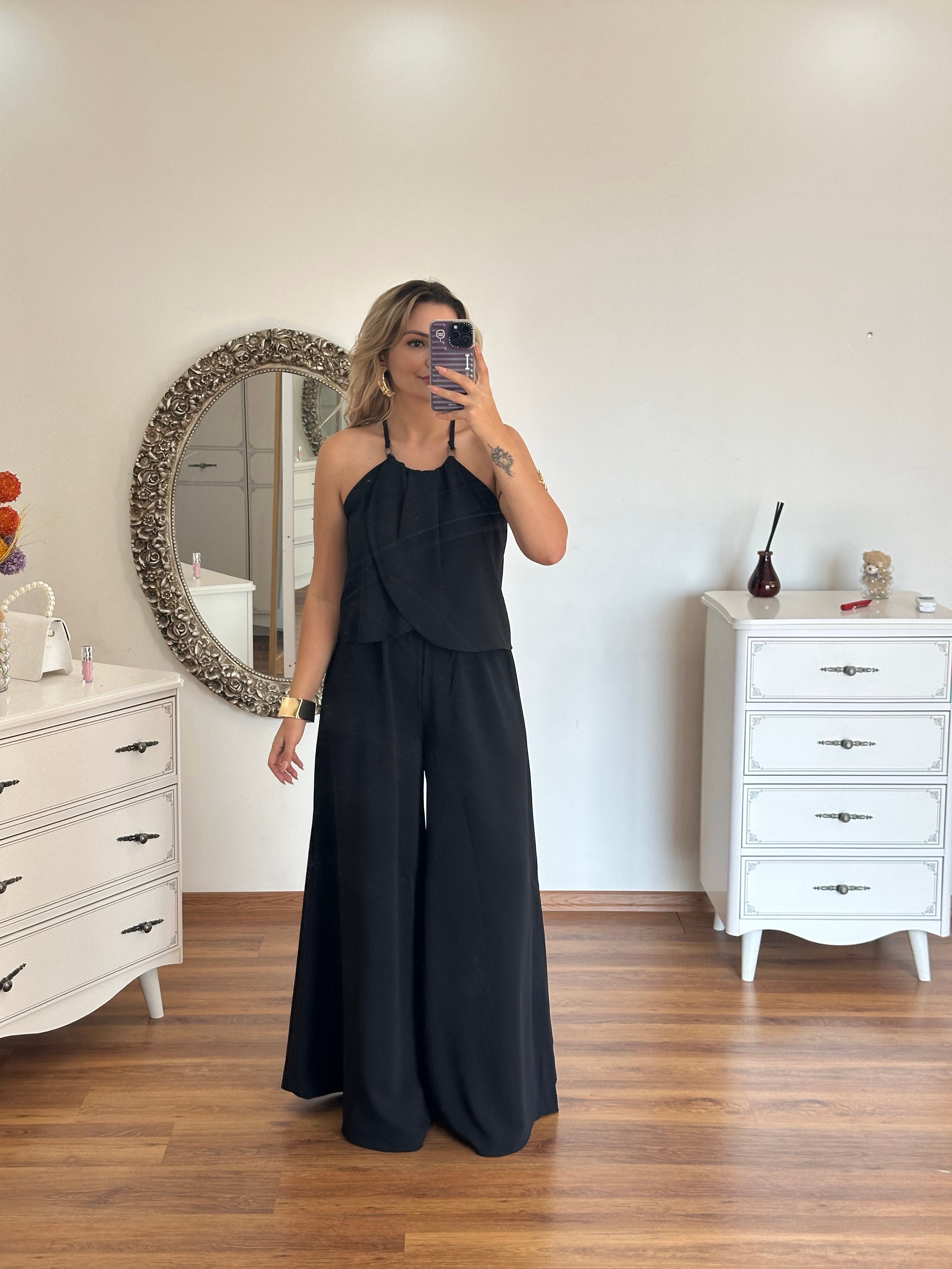  SİYAH BOYUN DETAYLI PANTOLONLU TAKIM 