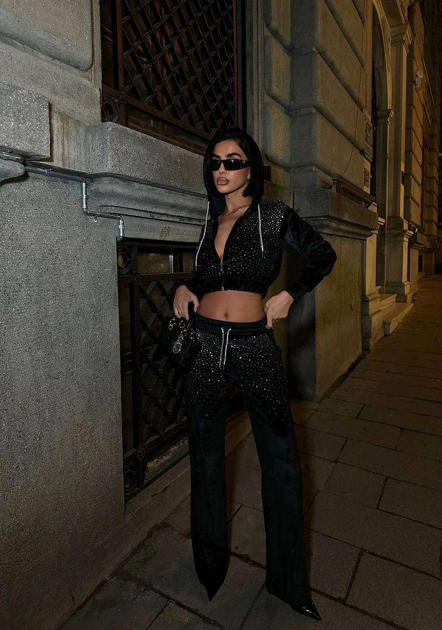 Sava Kadife Taş İşlemeli Takım 