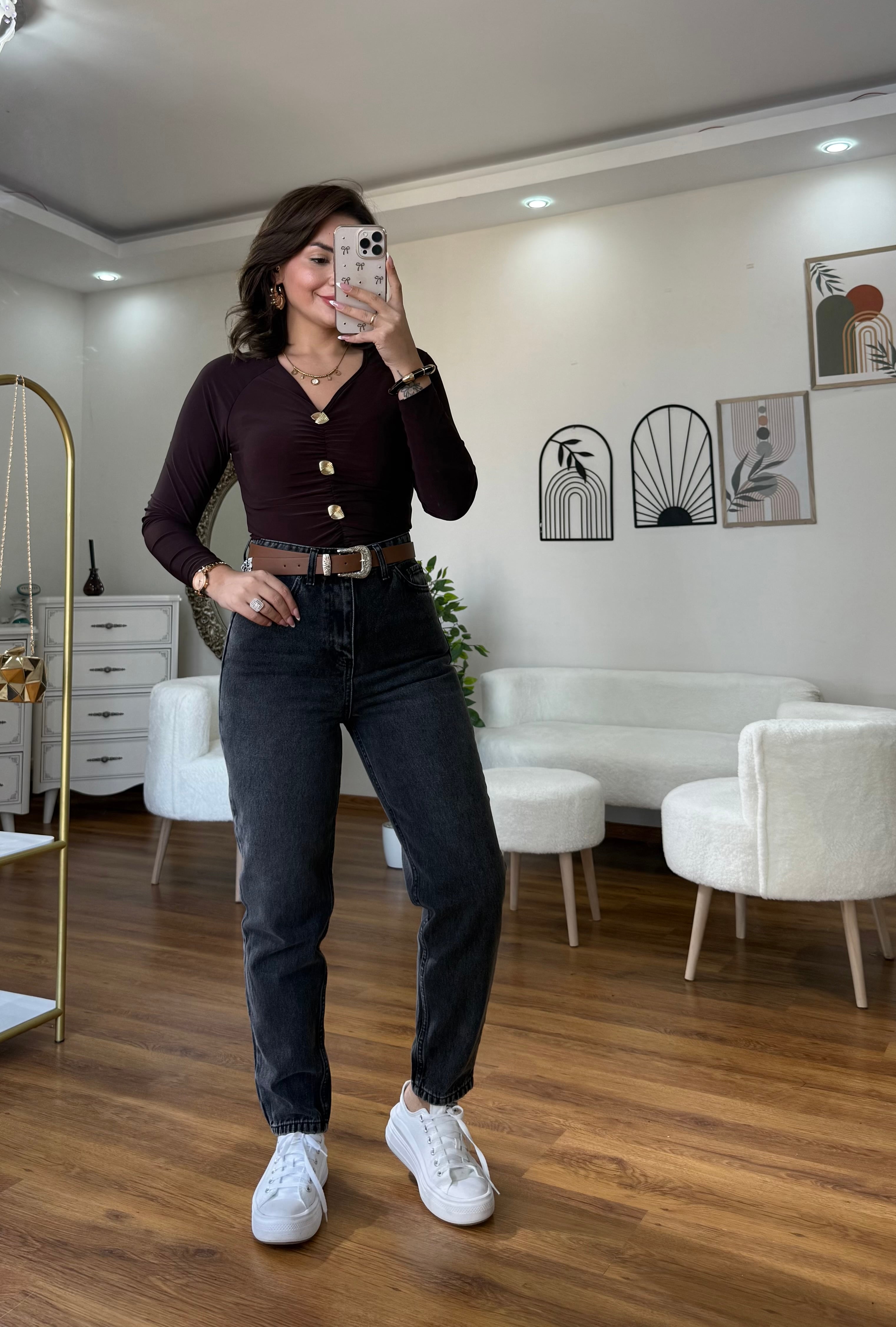 Kemerli Mom jean - siyah
