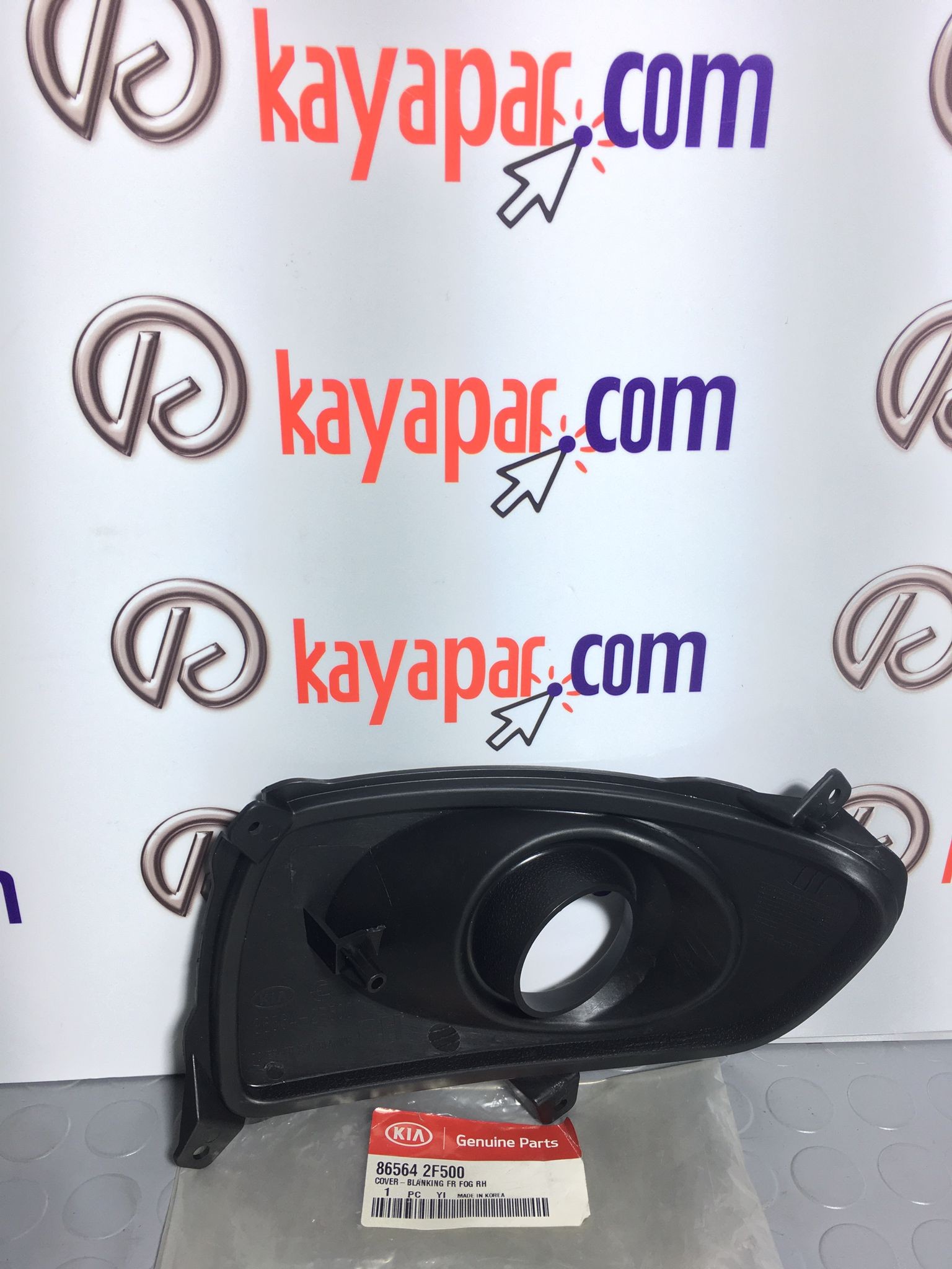KIA CERATO SAĞ SİS FAR YUVASI 2006-2008 865642F500 ORİJİNAL