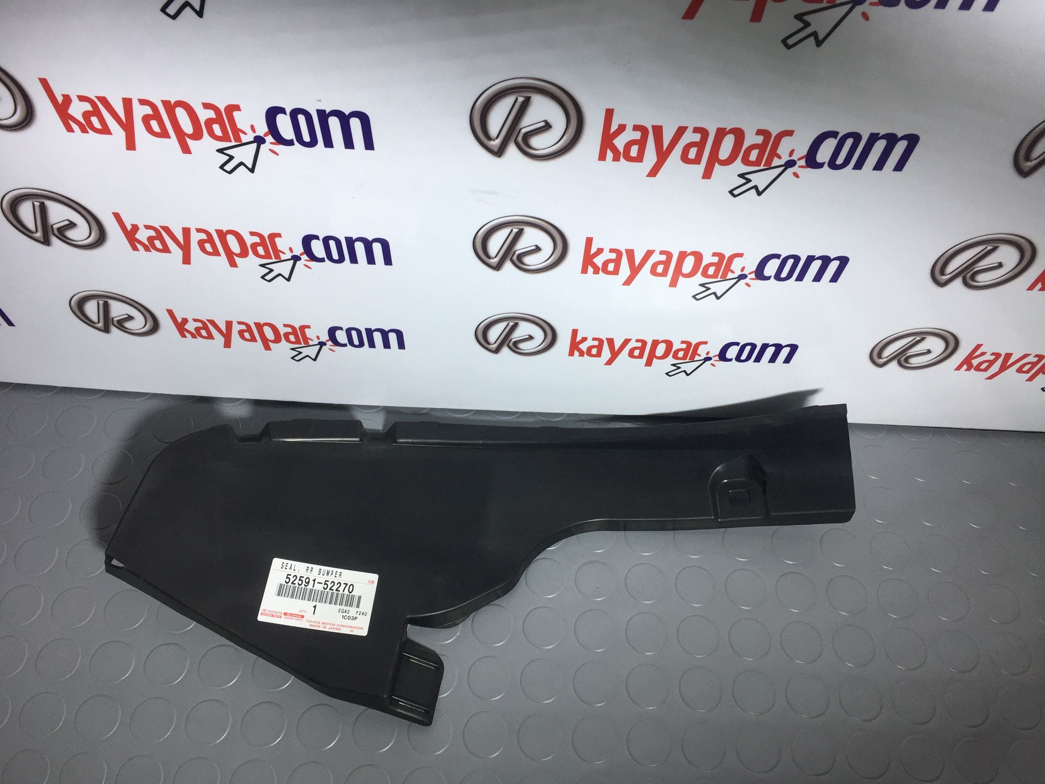 TOYOTA YARIS ARKA TAMPON SAĞ BRAKETİ 2005-2011 5259152270 ORİJİNAL