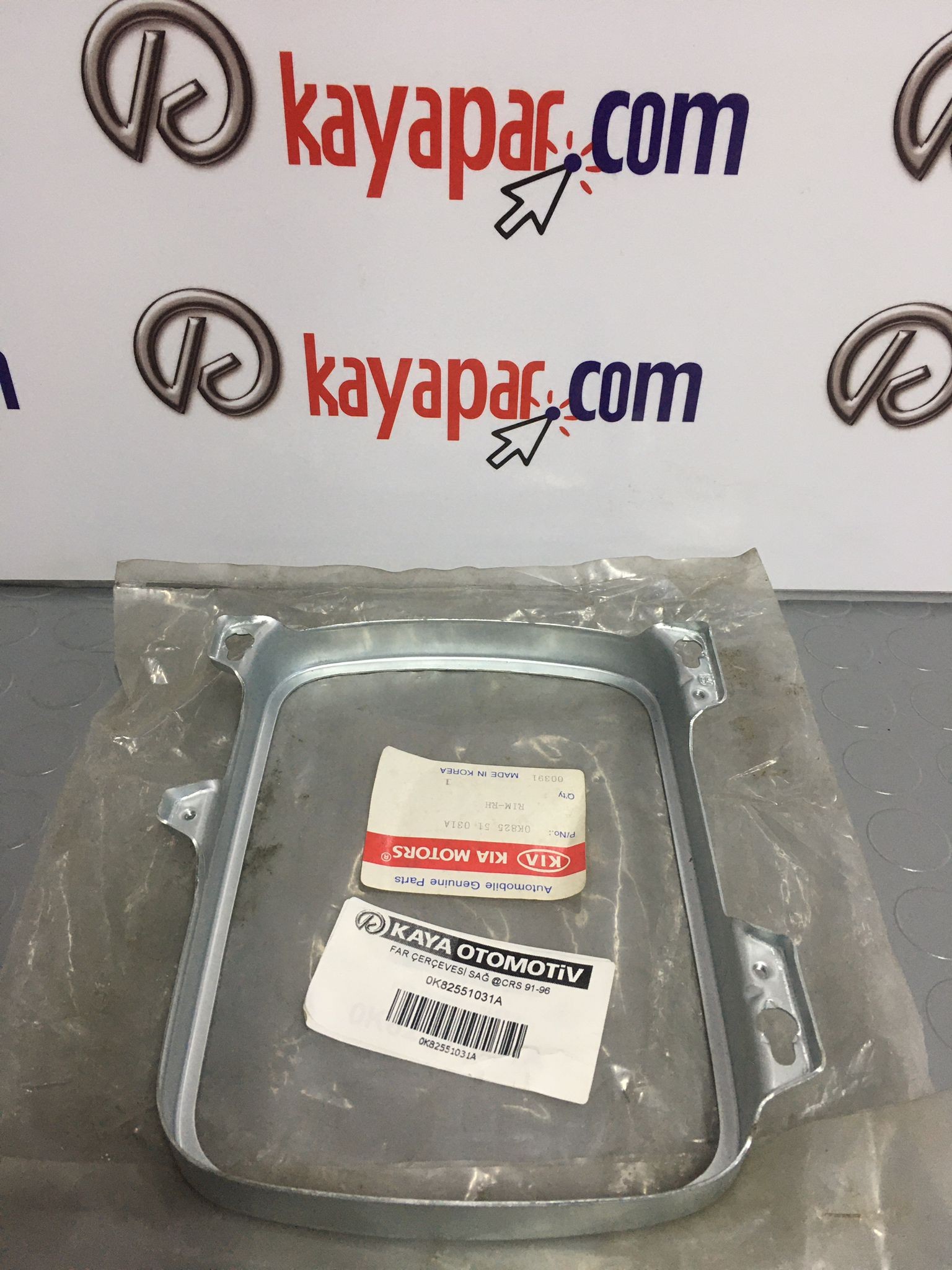 KIA CERES K2200 SAĞ FAR ÇERÇEVESİ 1991-1996 0K82551031A ORİJİNAL