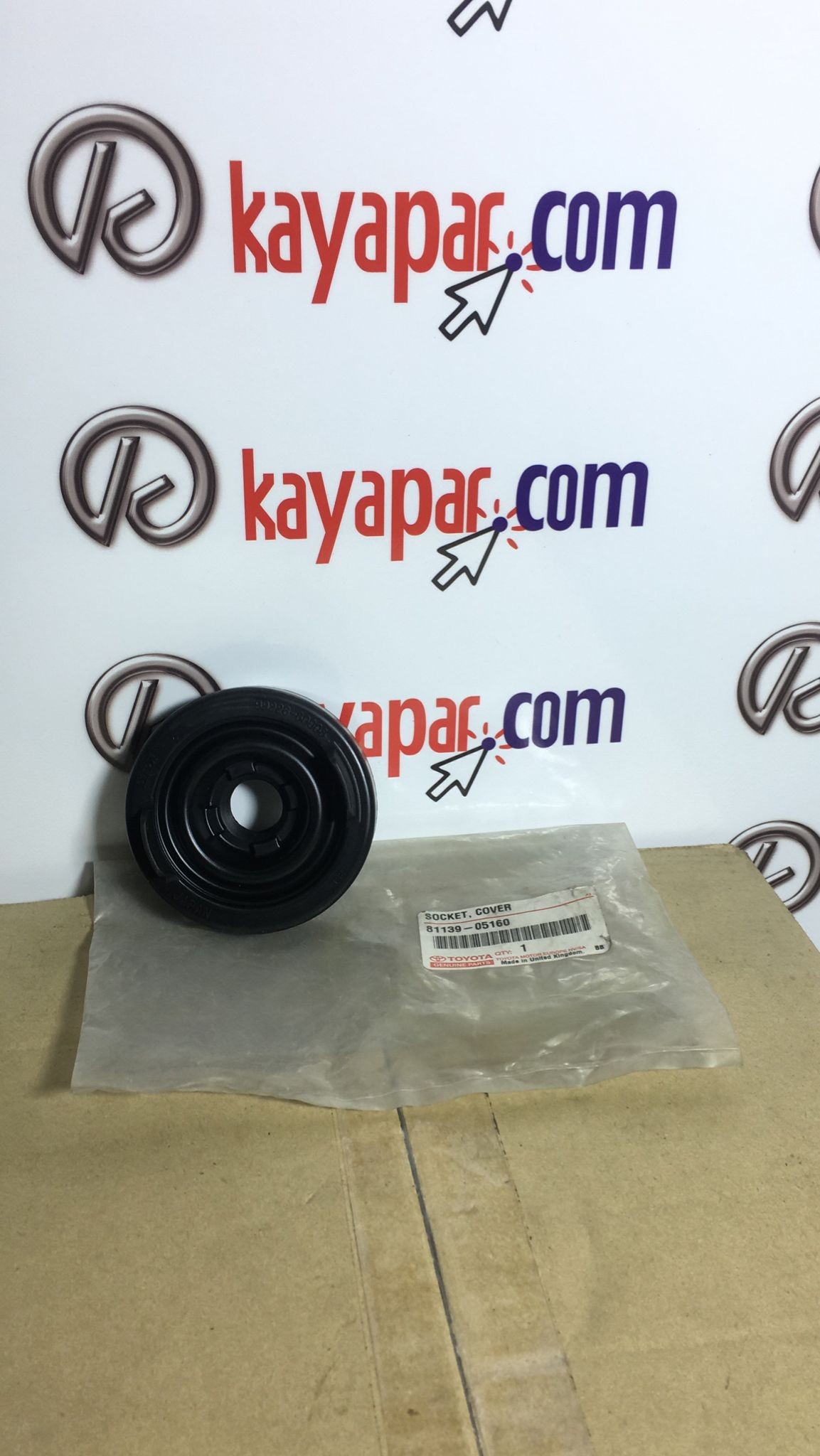 TOYOTA AVENSIS FAR BAĞLANTI TAPASI 2003-2008 8113905160 ORİJİNAL
