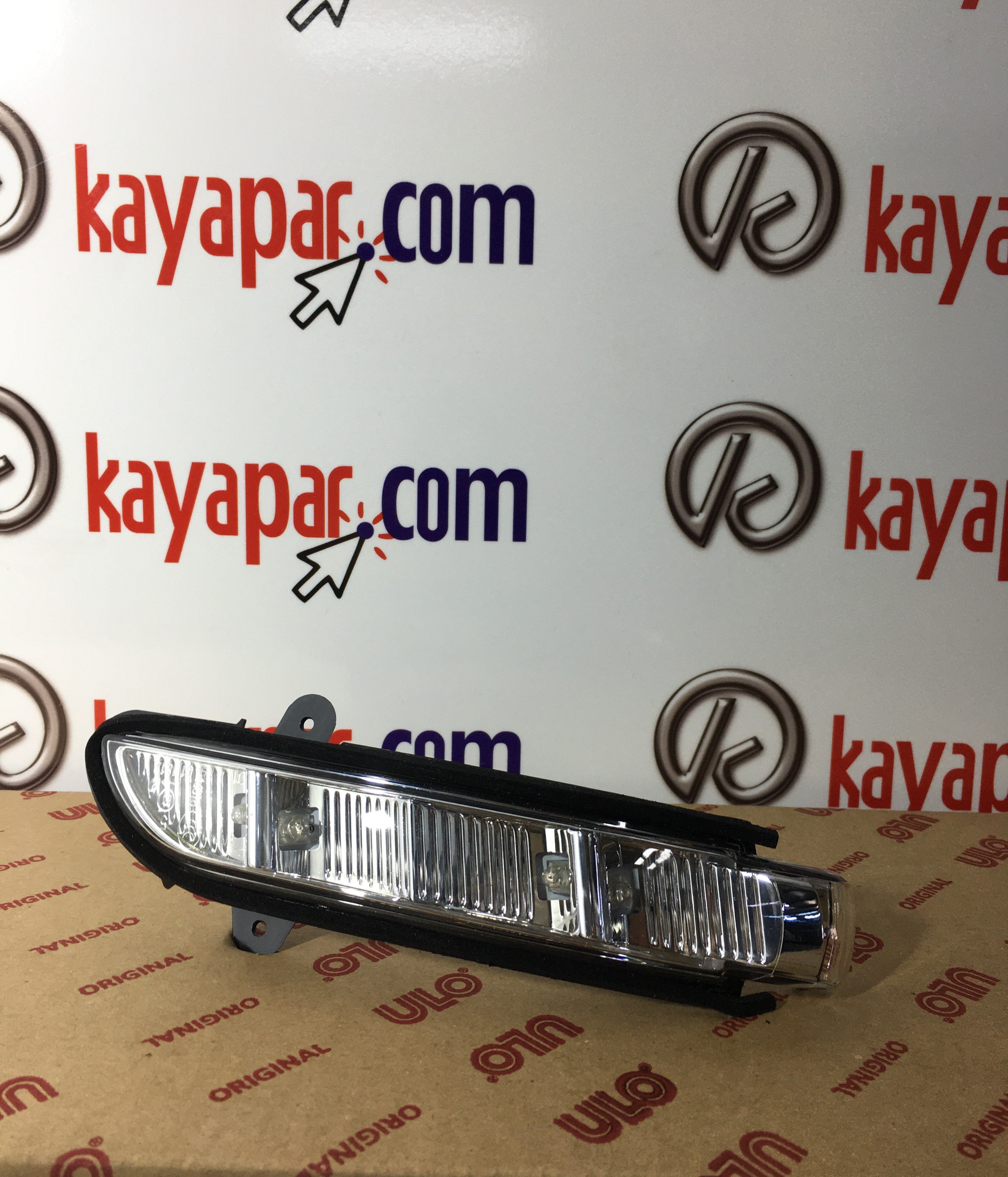MERCEDES C W211 SAĞ AYNA SİNYALİ 2006-2010 A2118201221 ULO: 3094002 LOGOSUZ ORİJİNAL