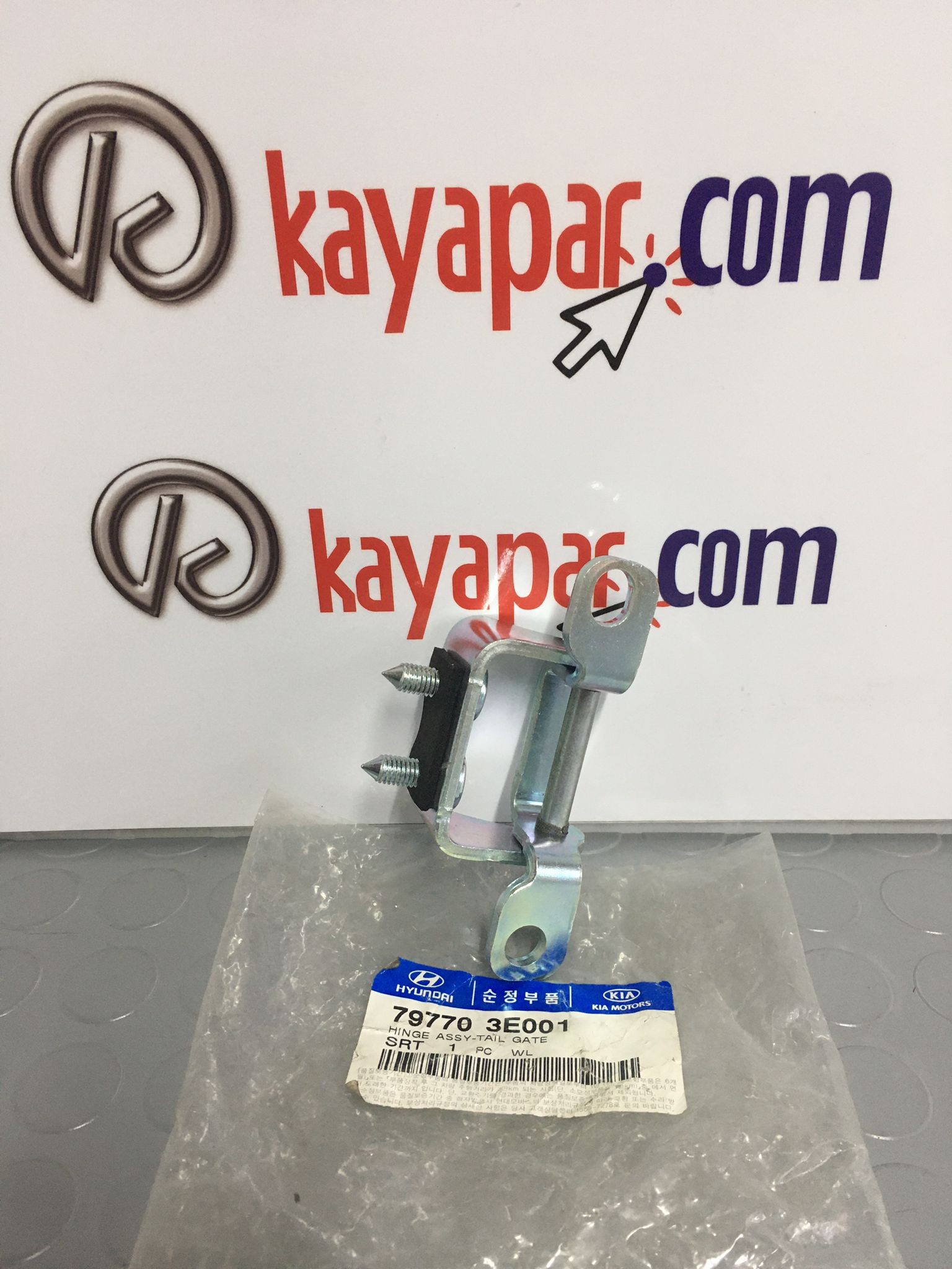 KIA SORENTO BAGAJ KAPAK MENTEŞESİ 2006-2008 797703E001 ORİJİNAL