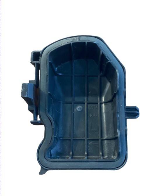 TOYOTA AVENSIS SOL FAR ÜST YUVASI 2003-2008 8117505160 ORİJİNAL