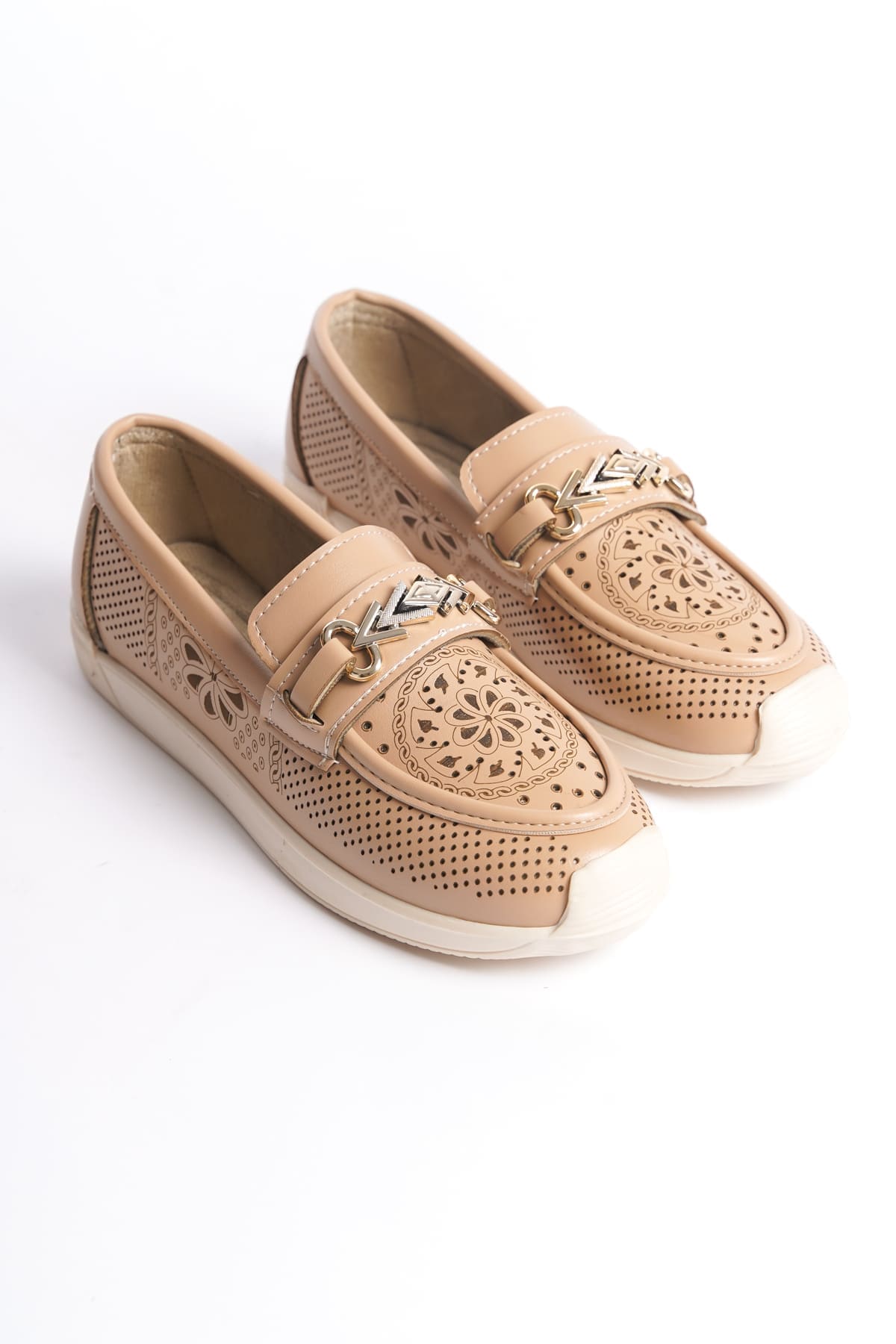 LILY Bağcıksız Ortopedik Rahat Taban Çiçek Desenli Kadın Babet Ayakkabı  KT - Ten