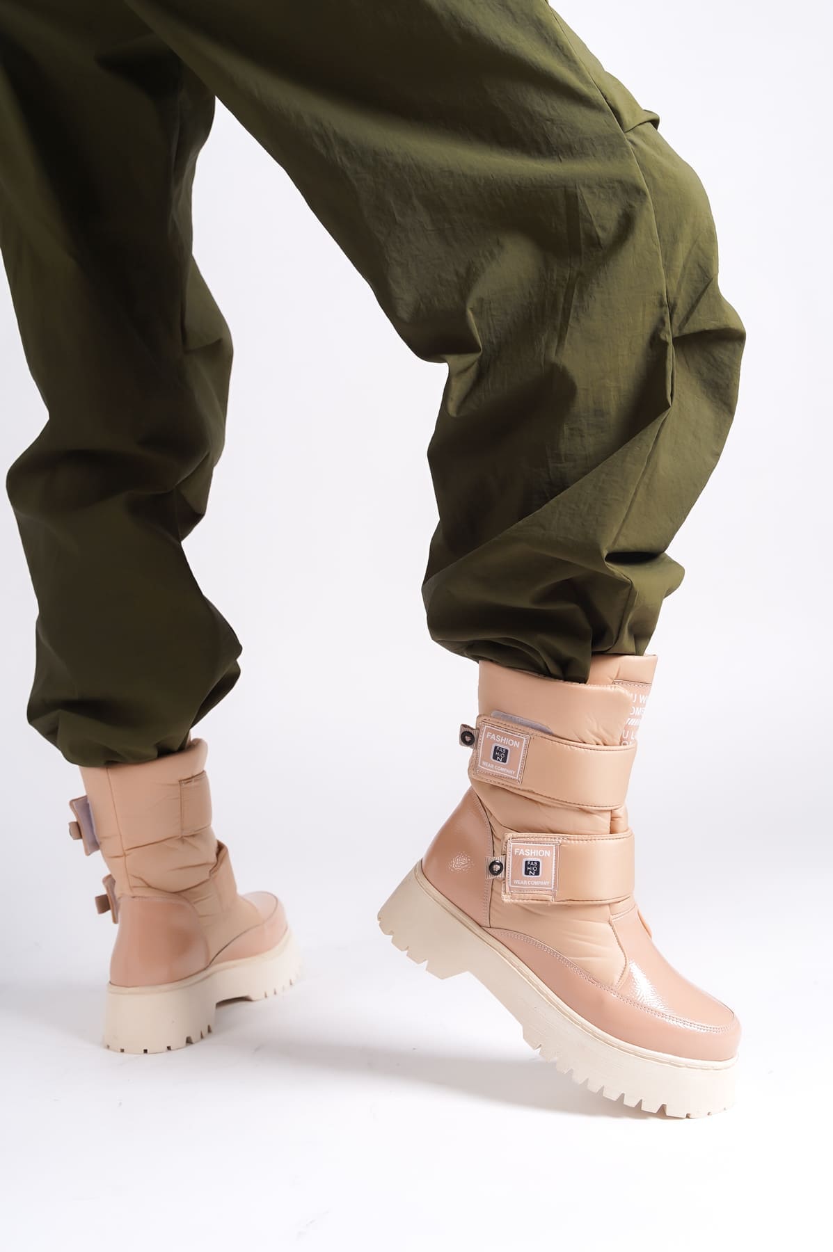 ELISA Cırt Cırtlı  Paraşüt Kumaş Rugan Kadın Bot TT - Ten