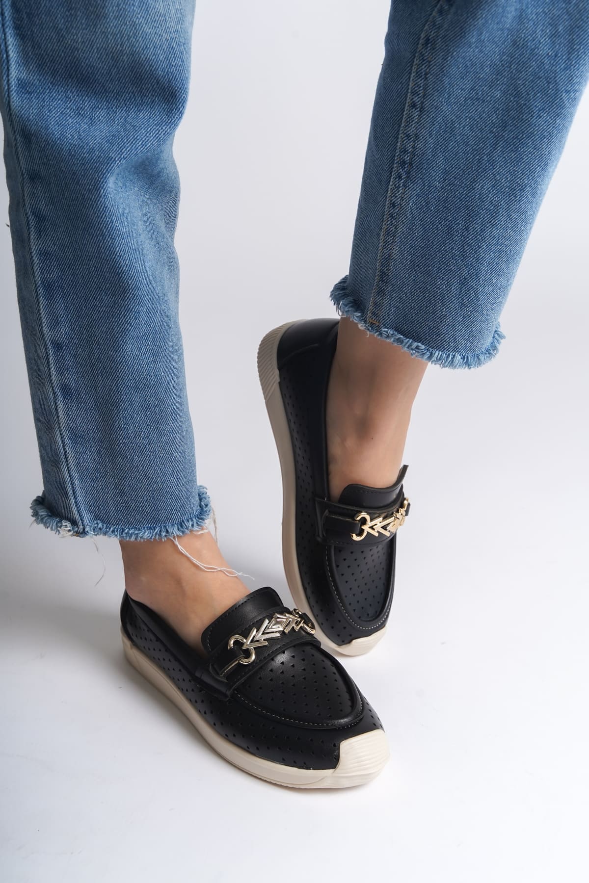 LILY Bağcıksız Ortopedik Rahat Taban Kalp Desenli Kadın Babet Ayakkabı  KT - Siyah