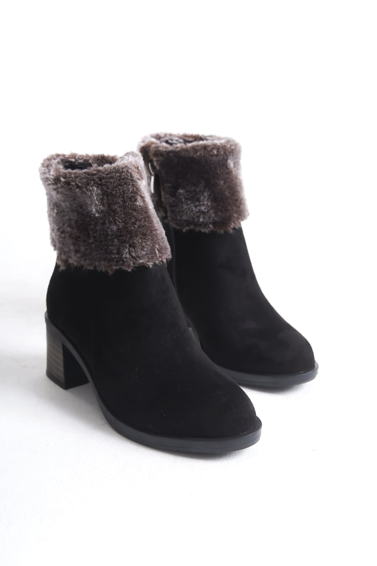 KATYA Fermuarlı Ortopedik Taban Topuklu Kürk Detaylı Süet Kadın Bot  ST - Siyah