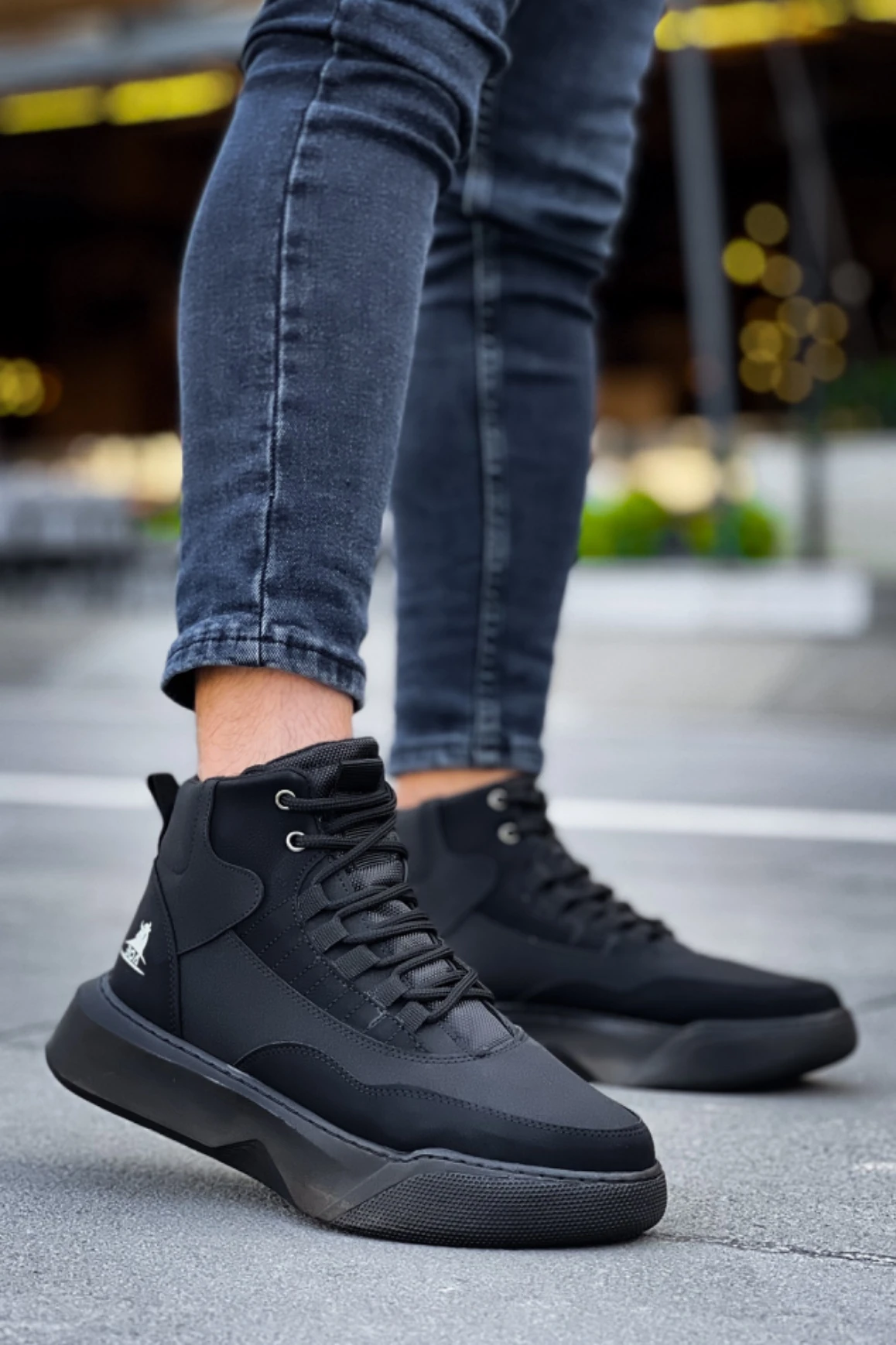 BA0318 Bağcıklı Erkek Yüksek Taban Siyah Taban Spor Bot