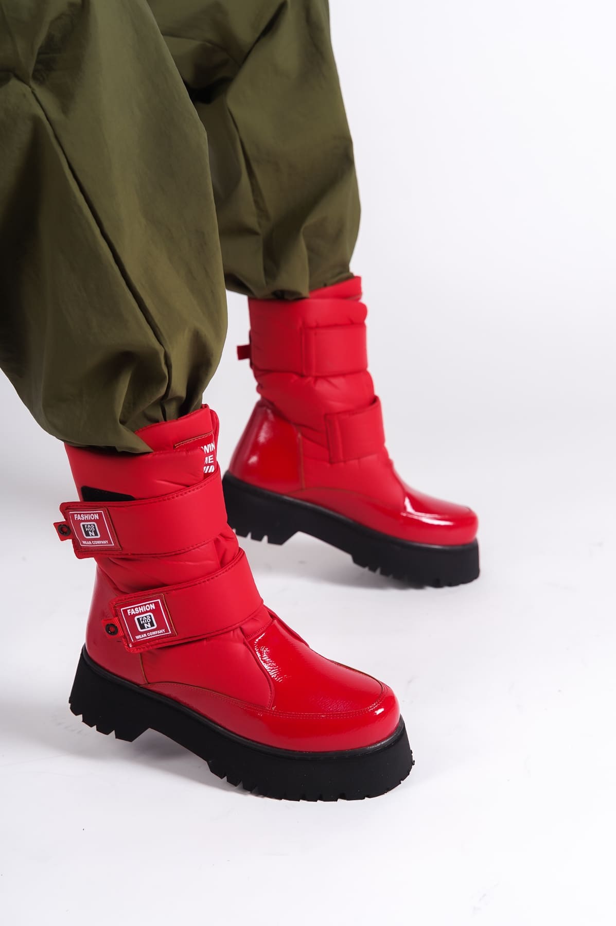 ELISA Cırt Cırtlı  Paraşüt Kumaş Rugan Kadın Bot ST - Kırmızı