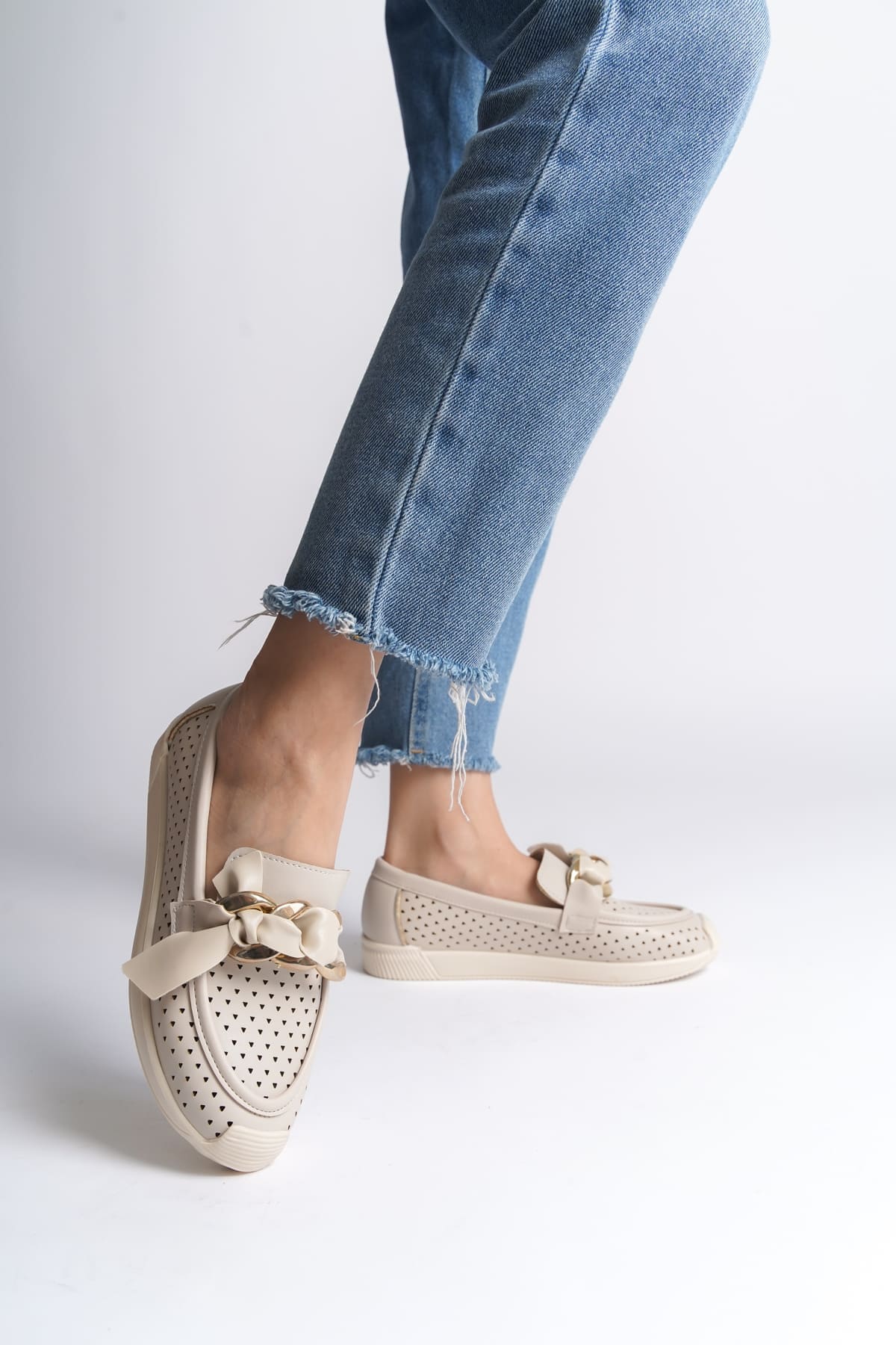 LYDIA Bağcıksız Ortopedik Rahat Taban Kalp Desenli Kadın Babet Ayakkabı  KT - Krem