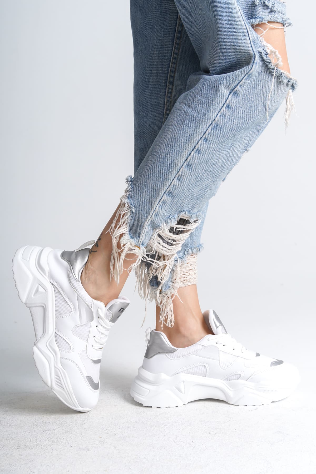 TOKYO Bağcıklı Ortopedik Taban Triko Detaylı Kadın Spor Ayakkabı  BT - Beyaz/Gri