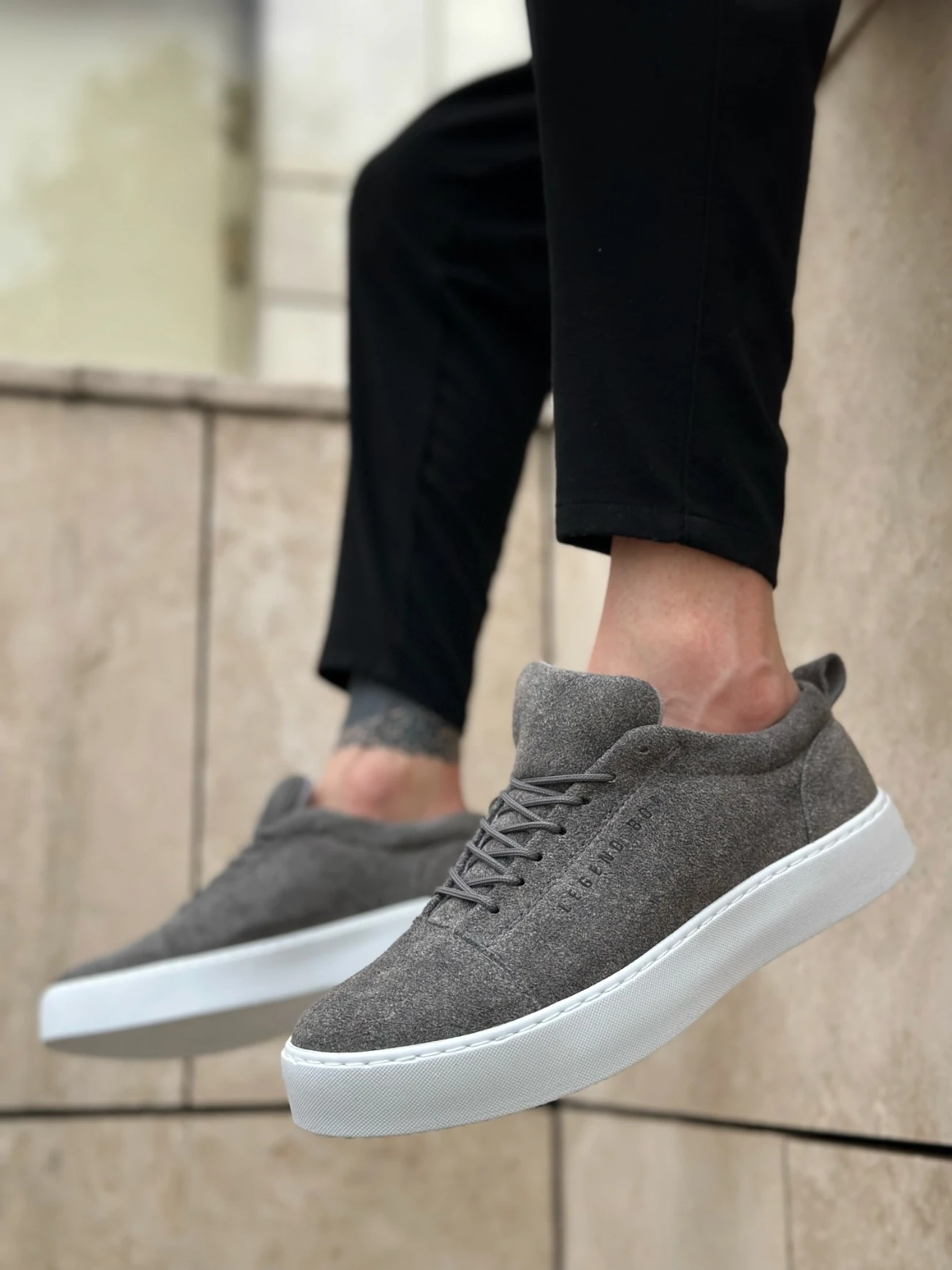 BA0104 Bağcıklı Gri Süet Beyaz Taban Spor Klasik Erkek Ayakkabı