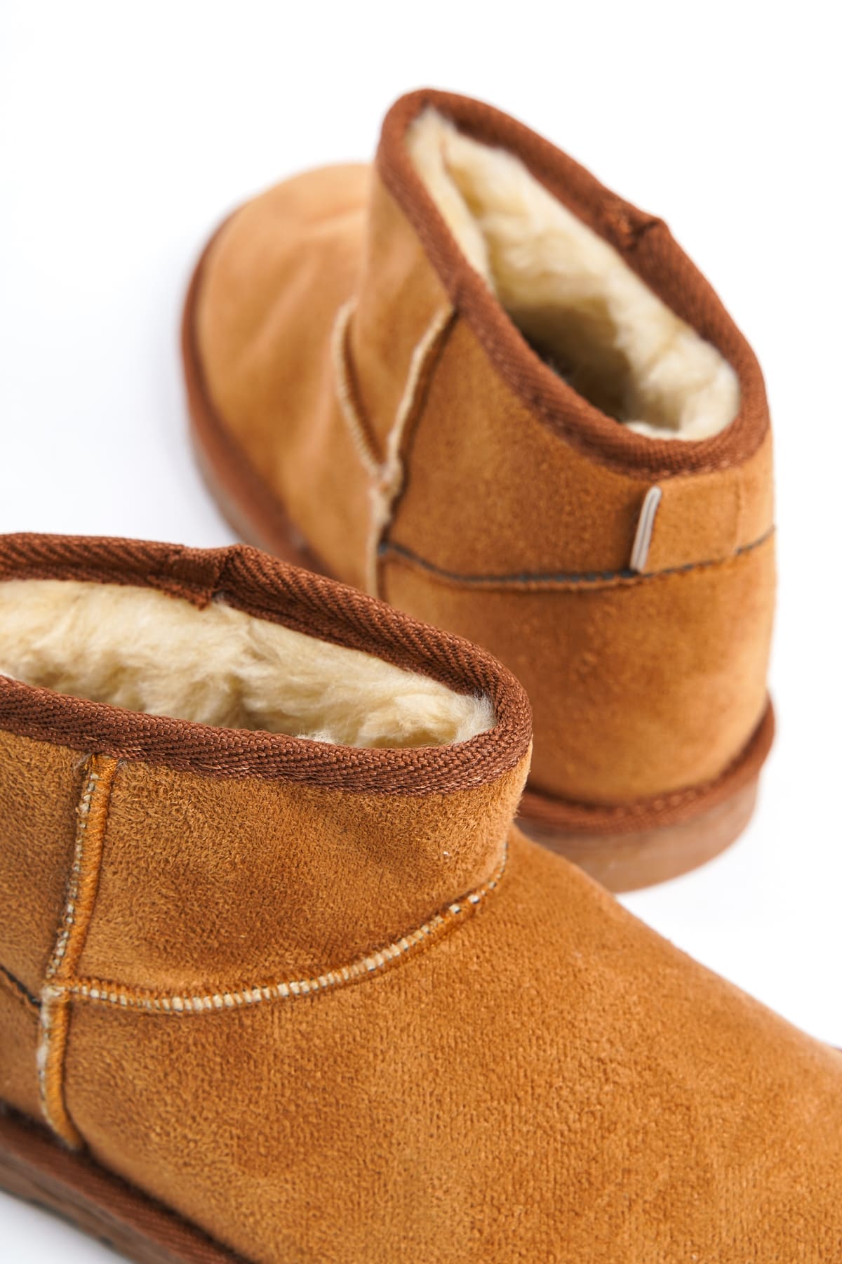 JOLIE Bağcıksız Düz Taban İçi Kürklü Kısa Süet Kadın Bot  TT - Taba