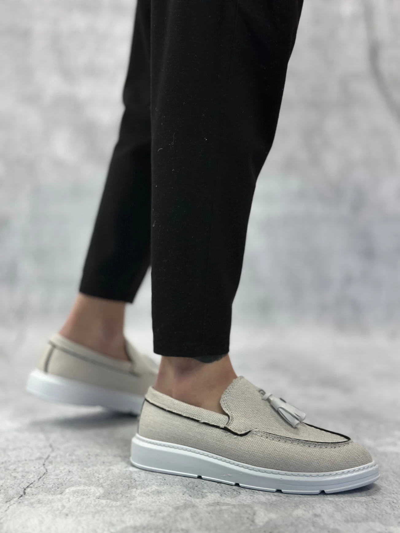 BA0005 Bağcıksız Yüksek Taban Klasik Keten Beyaz Püsküllü Erkek Ayakkabı