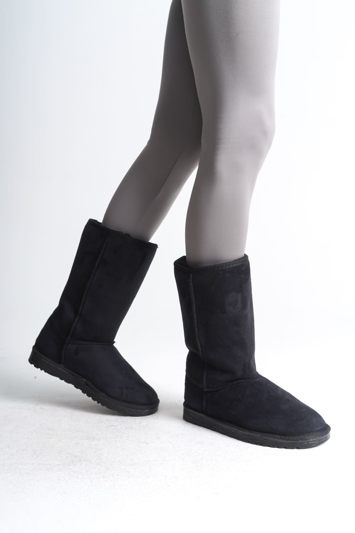 FREYA Bağcıksız Düz Taban İçi Kürklü Süet Kadın Bot  ST - Siyah