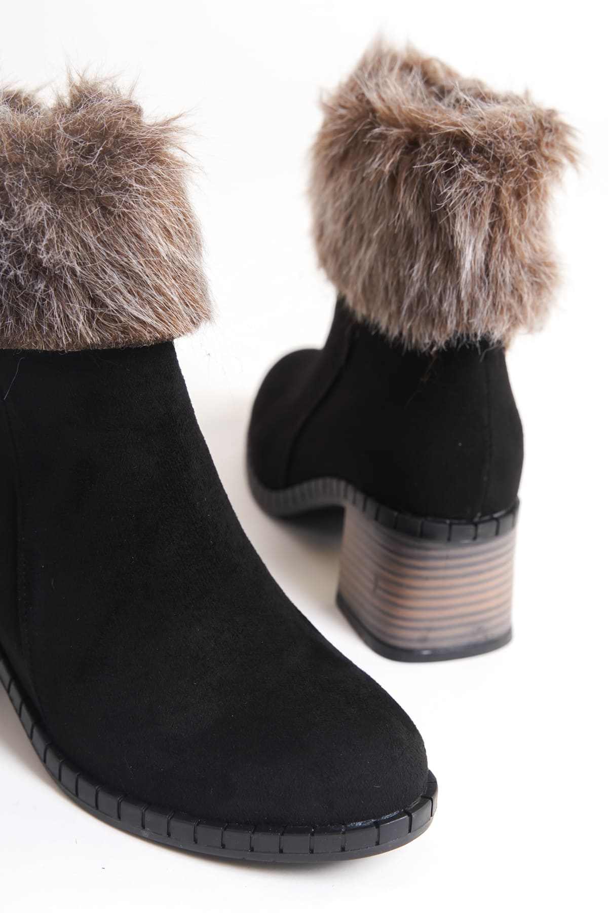 JULIA Fermuarlı Ortopedik Taban Tüylü Topuklu Süet Kadın Bot  ST - Siyah