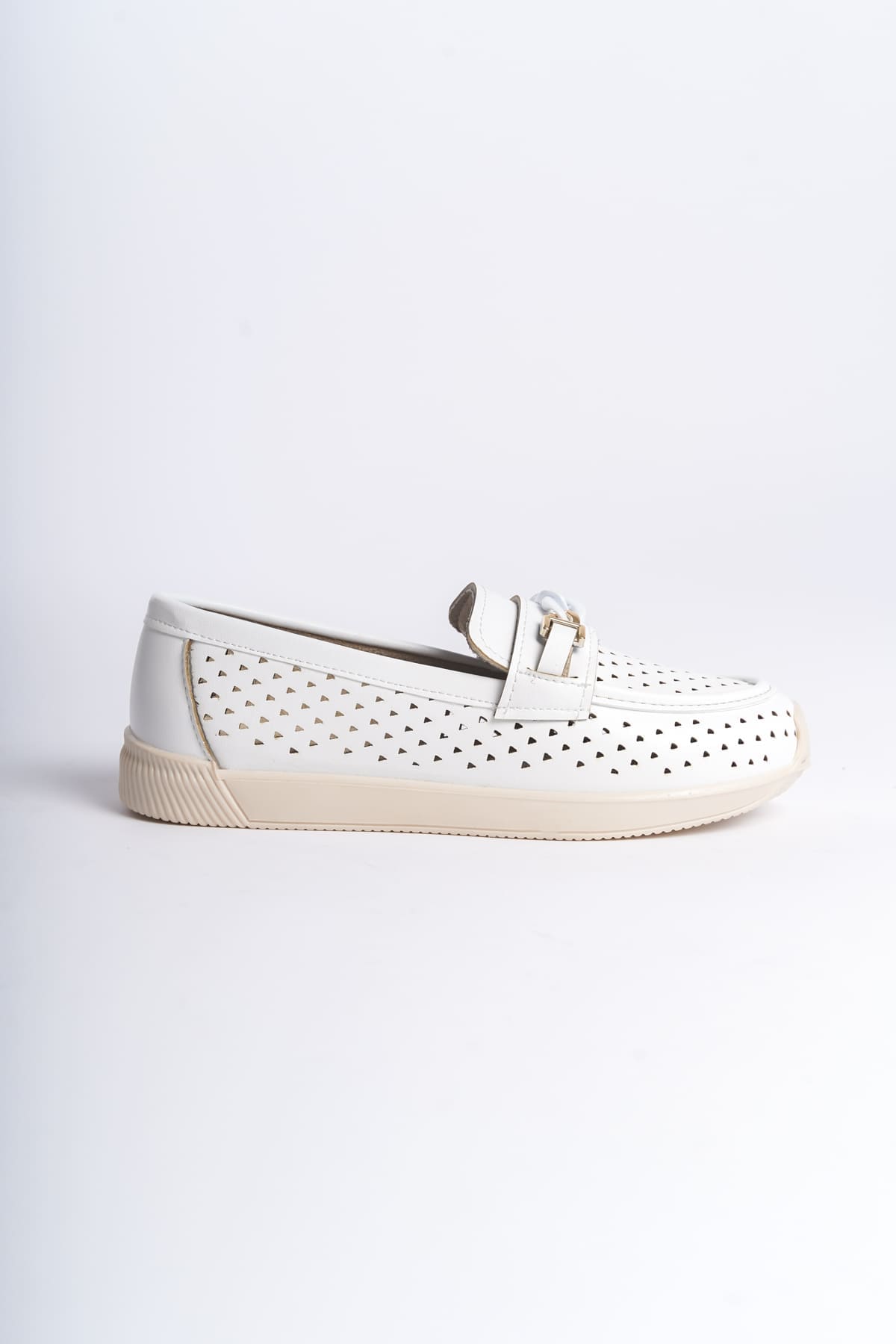 LIZY Bağcıksız Ortopedik Rahat Taban Kalp Desenli Kadın Babet Ayakkabı  KT - Beyaz