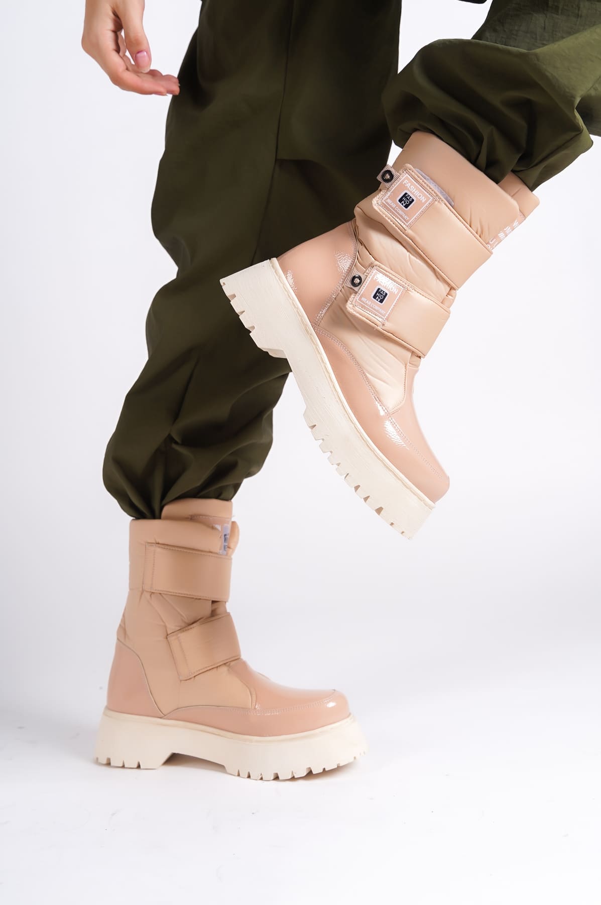 ELISA Cırt Cırtlı  Paraşüt Kumaş Rugan Kadın Bot TT - Ten