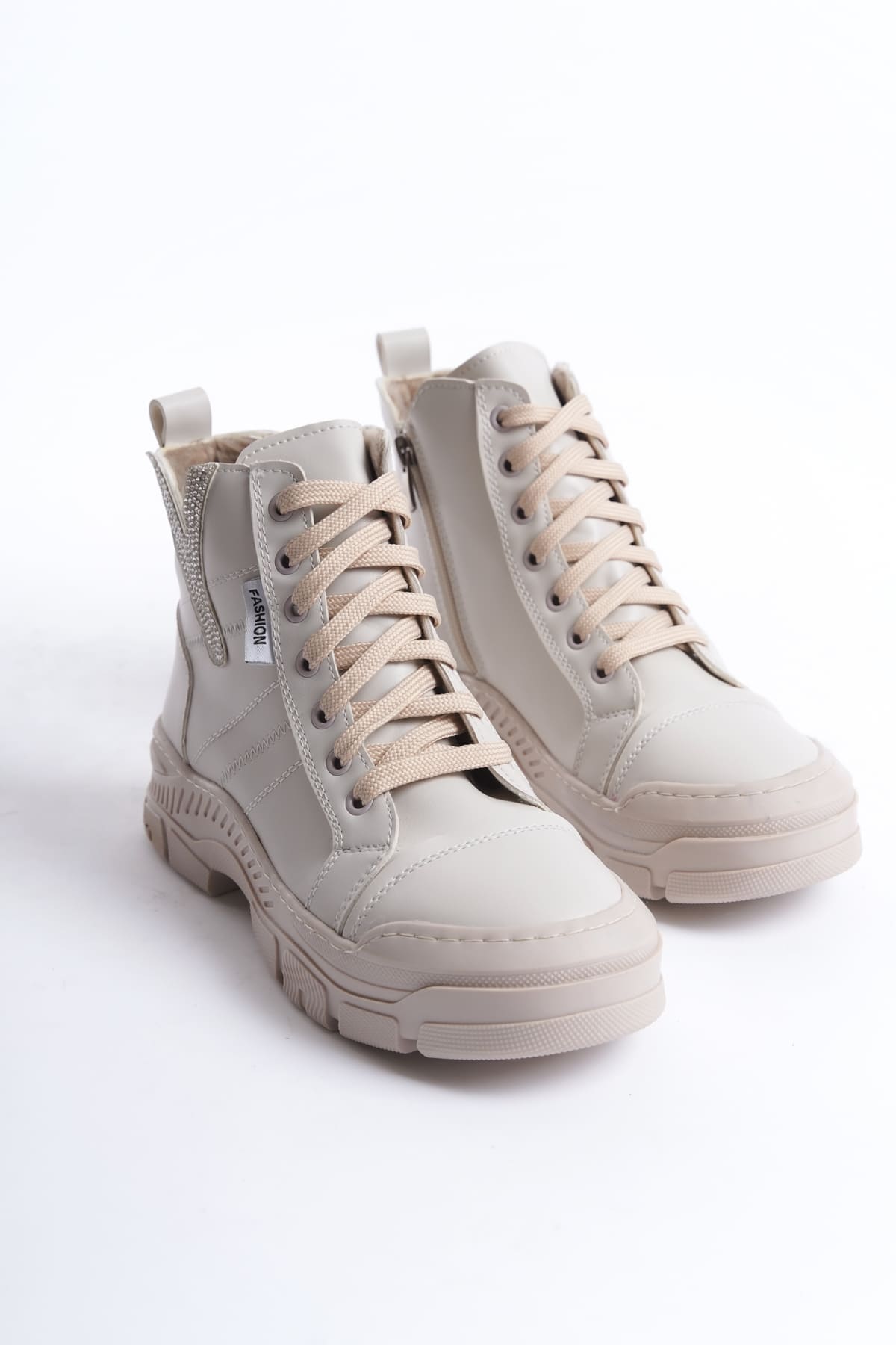 AMBER Bağcıklı Fermuarlı Ortopedik TabanKadın Bot  KT - Krem