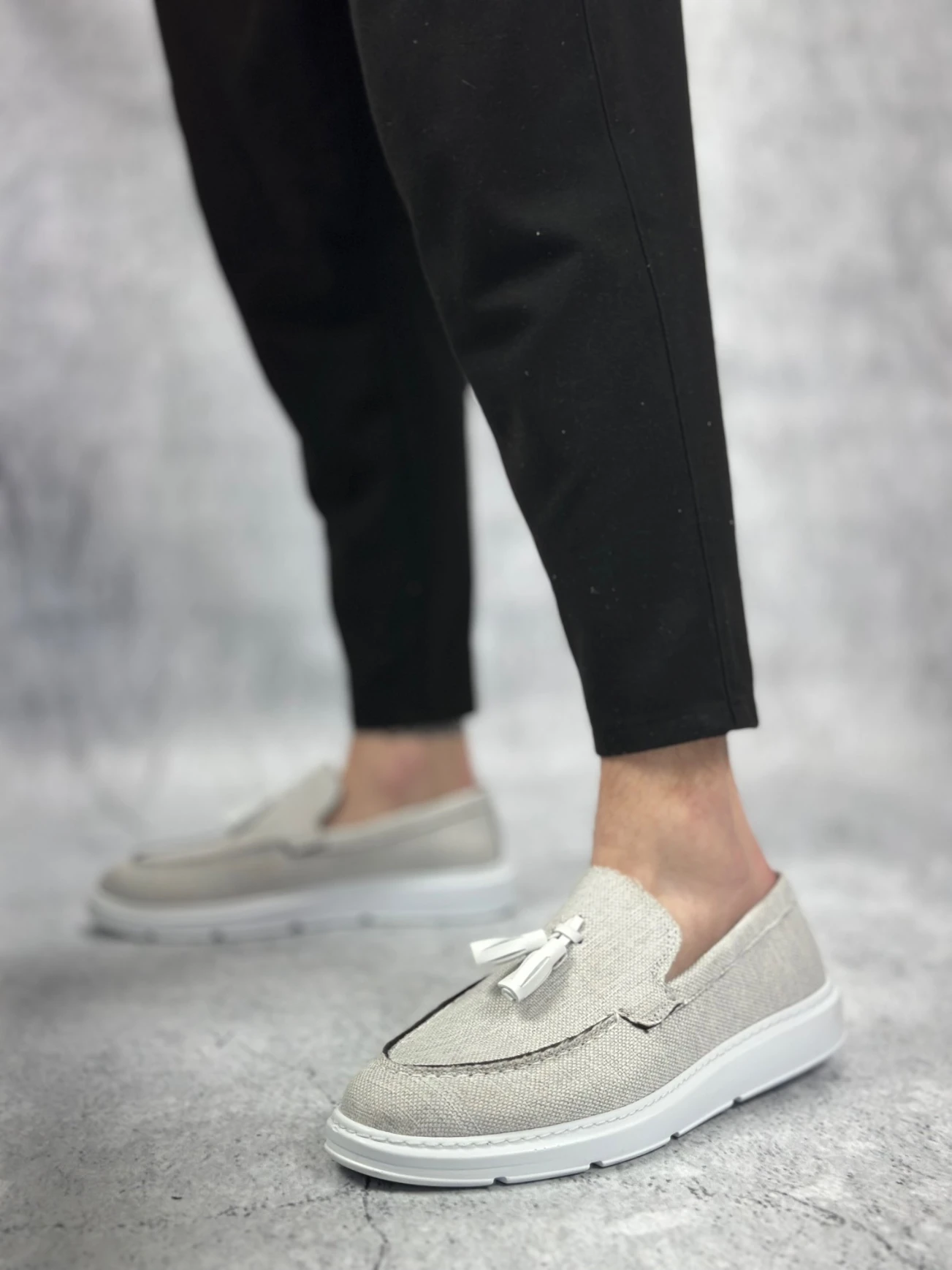 BA0005 Bağcıksız Yüksek Taban Klasik Yeni Keten Gri Püsküllü Erkek Ayakkabı