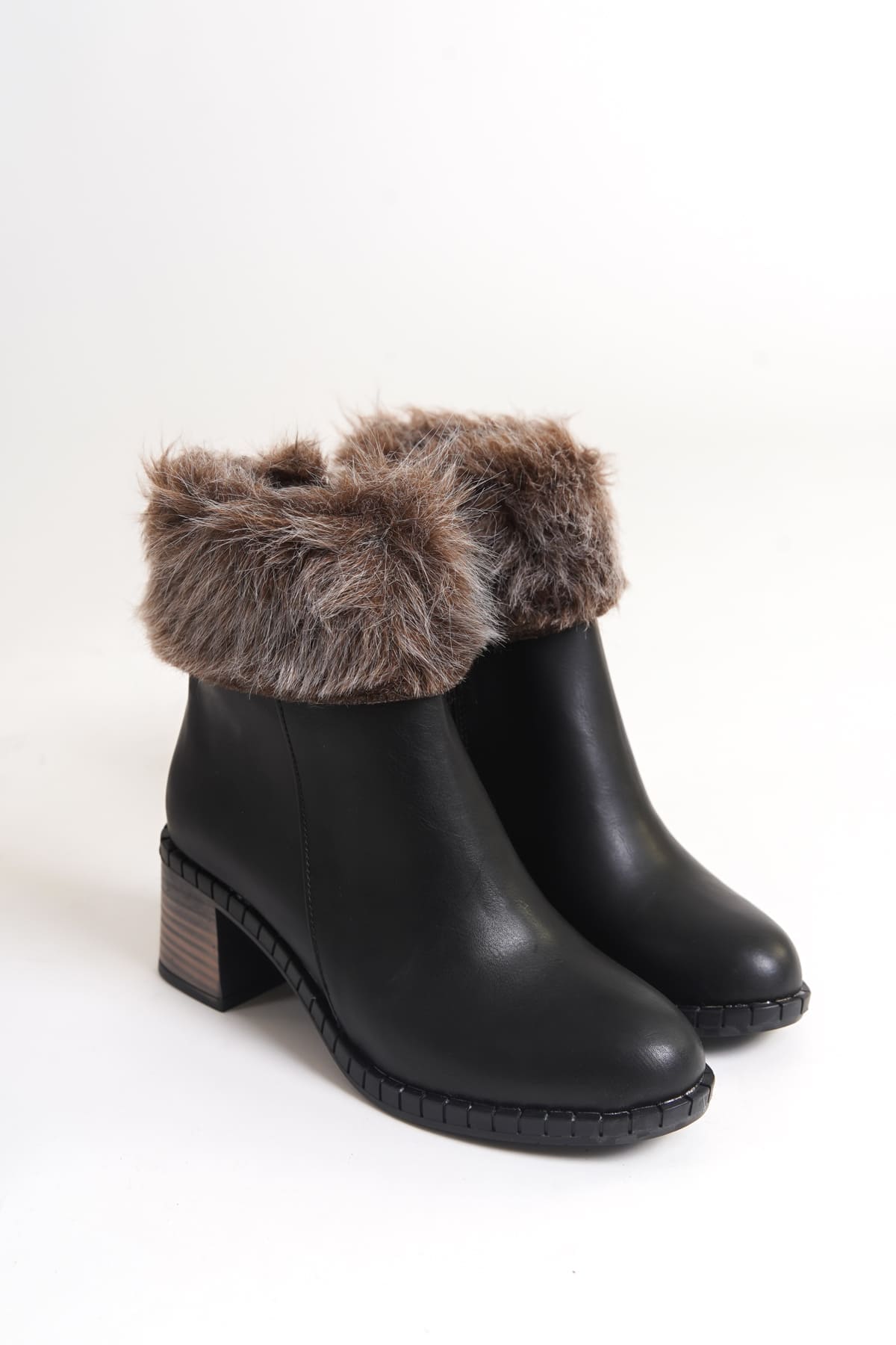 JULIA Fermuarlı Ortopedik Taban Tüylü Topuklu Kadın Bot ST - Siyah