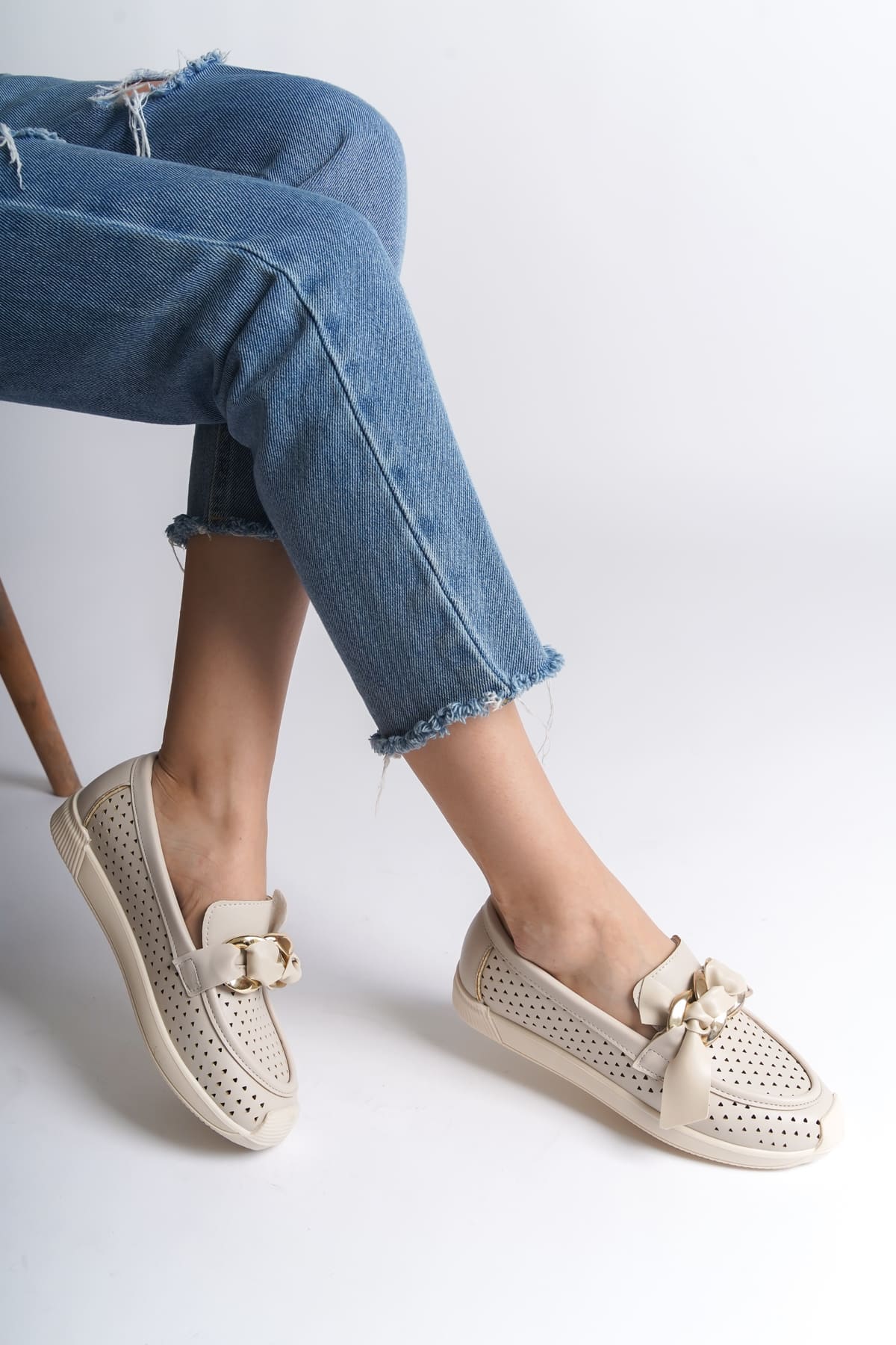 LYDIA Bağcıksız Ortopedik Rahat Taban Kalp Desenli Kadın Babet Ayakkabı  KT - Krem