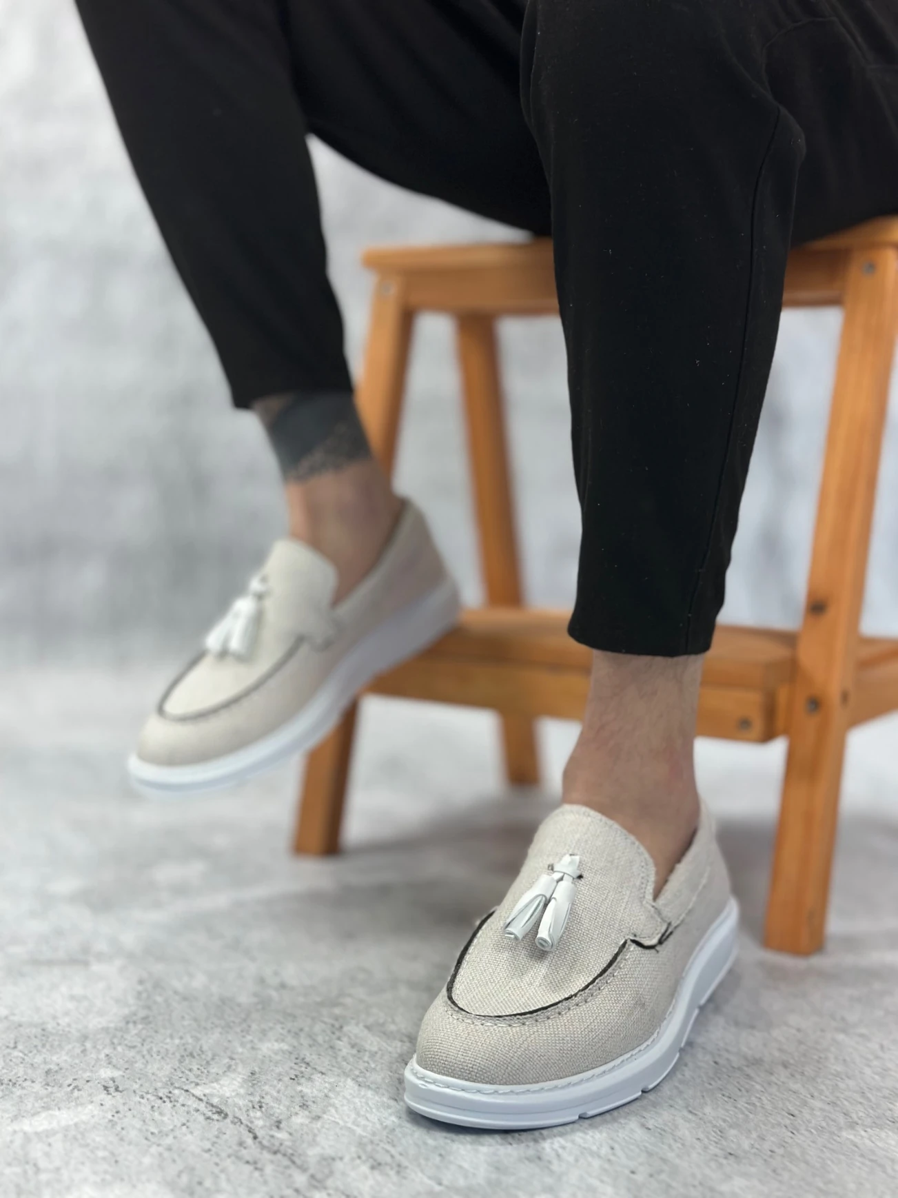 BA0005 Bağcıksız Yüksek Taban Klasik Keten Beyaz Püsküllü Erkek Ayakkabı