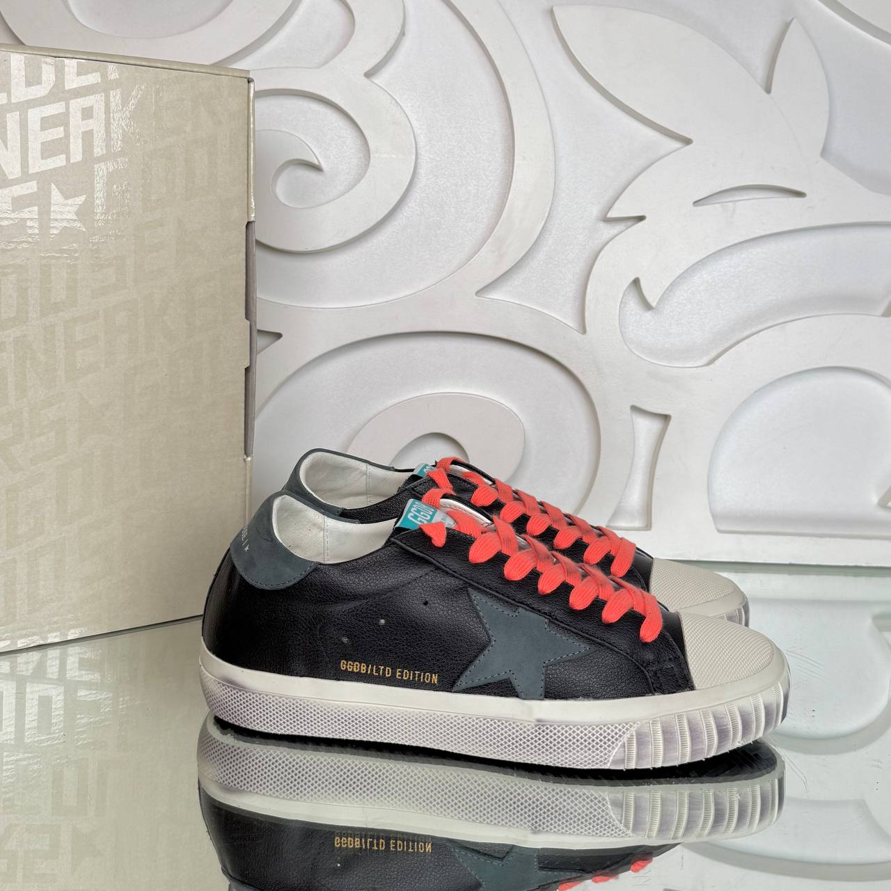 Golden Goose Super-Star Sneakers