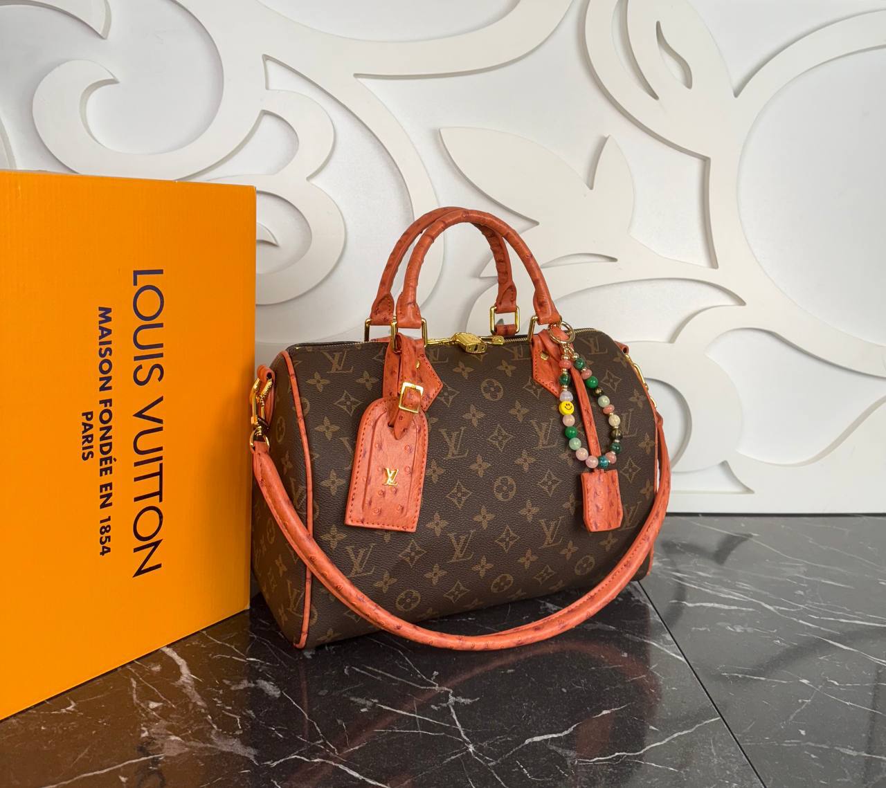 Gucci Horsebit Chain Medium Shoulder Bag