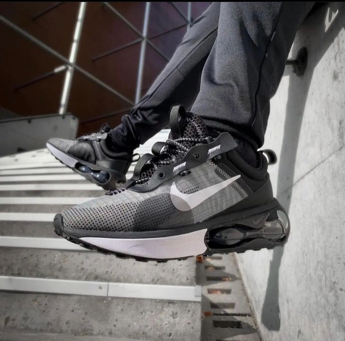 Nike Air Max 2021 - Black Grey White