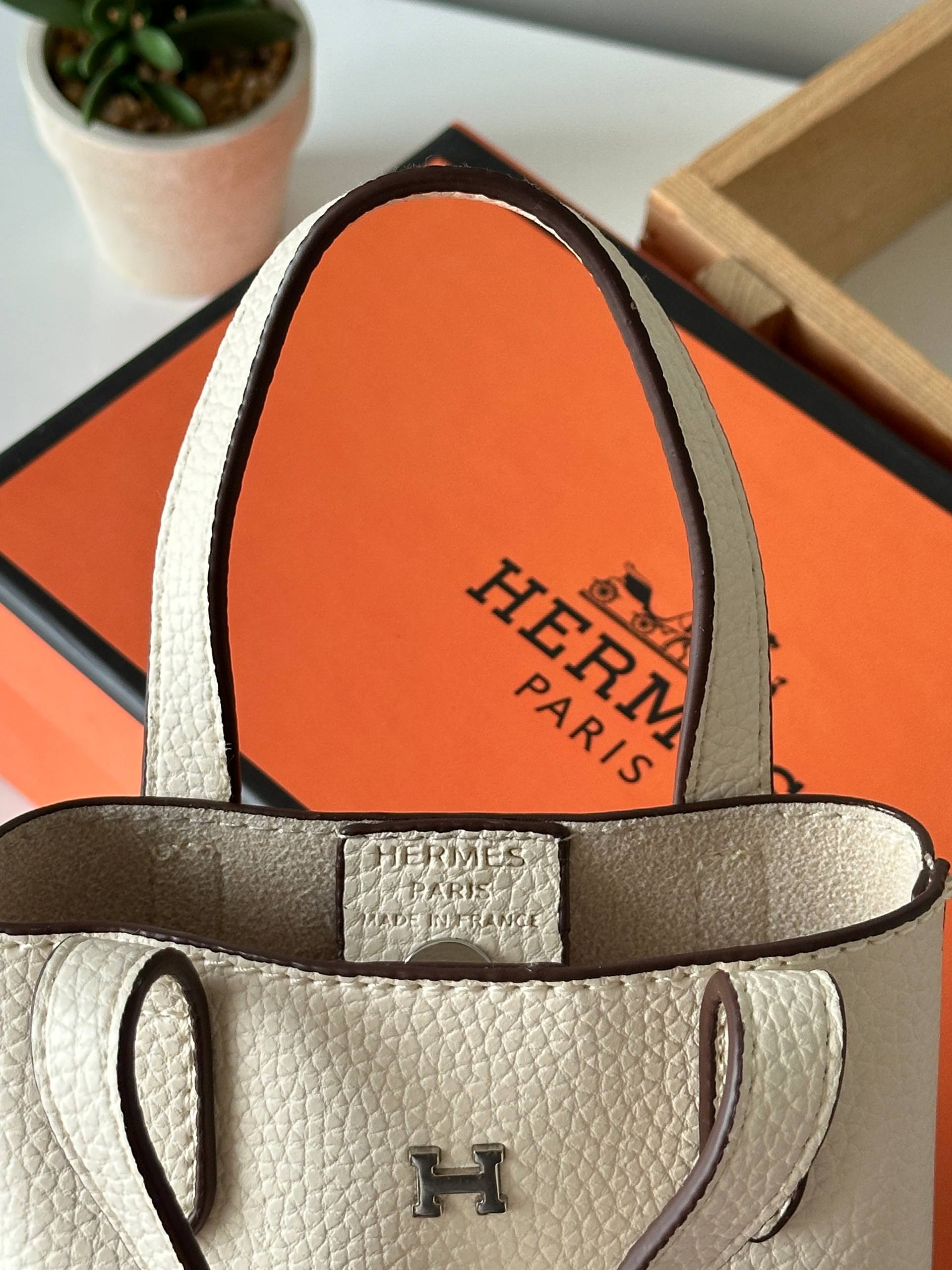 Hermès Phone Bag
