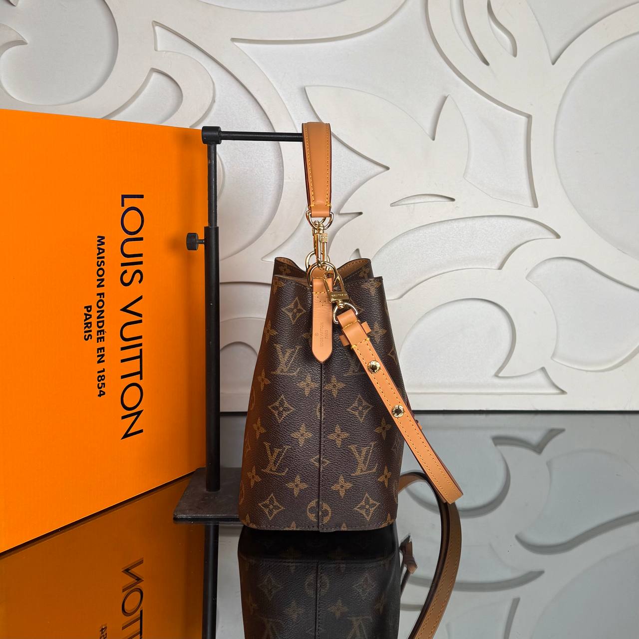 Louis Vuitton Neo Noe BB Hakiki Deri İthal Aksesuar 