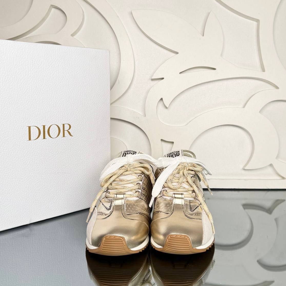 Christian Dior D-Sketch Sneakers