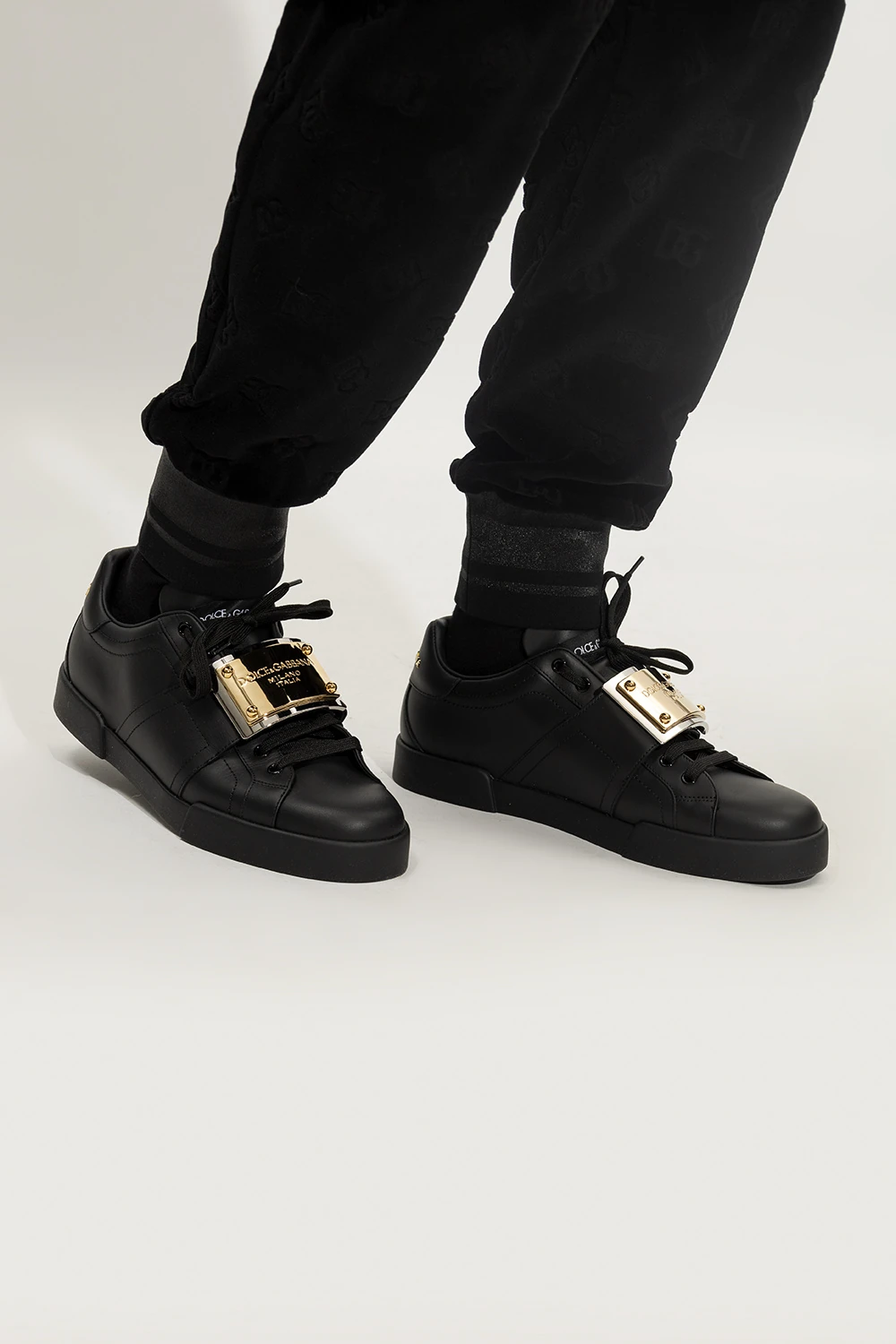 Dolce & Gabbana Portofino Logo Plate