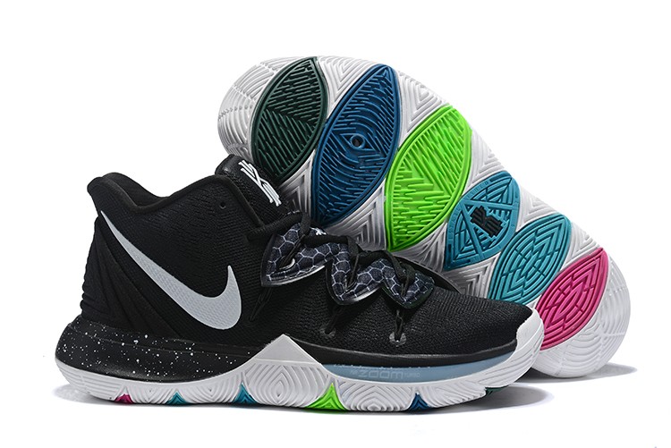 Nike Kyrie 5 Black Magic