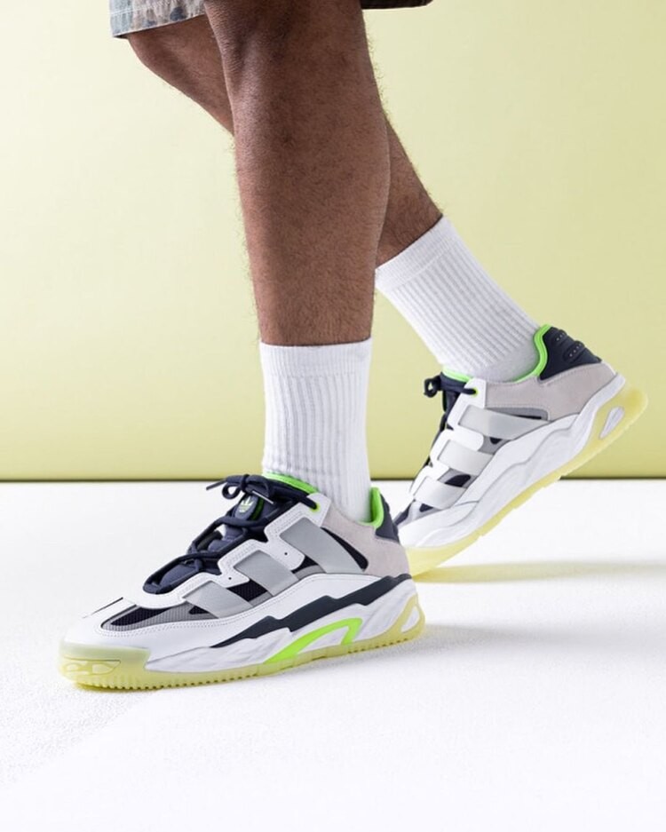 Adidas Niteball “ Navy Neon “
