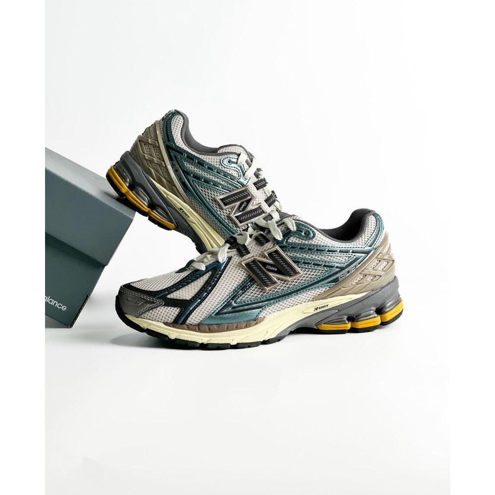 New Balance 1906R Spruce