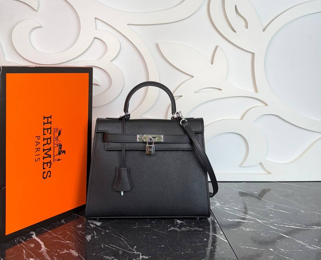 Hermes Kelly Bag 28 cm
