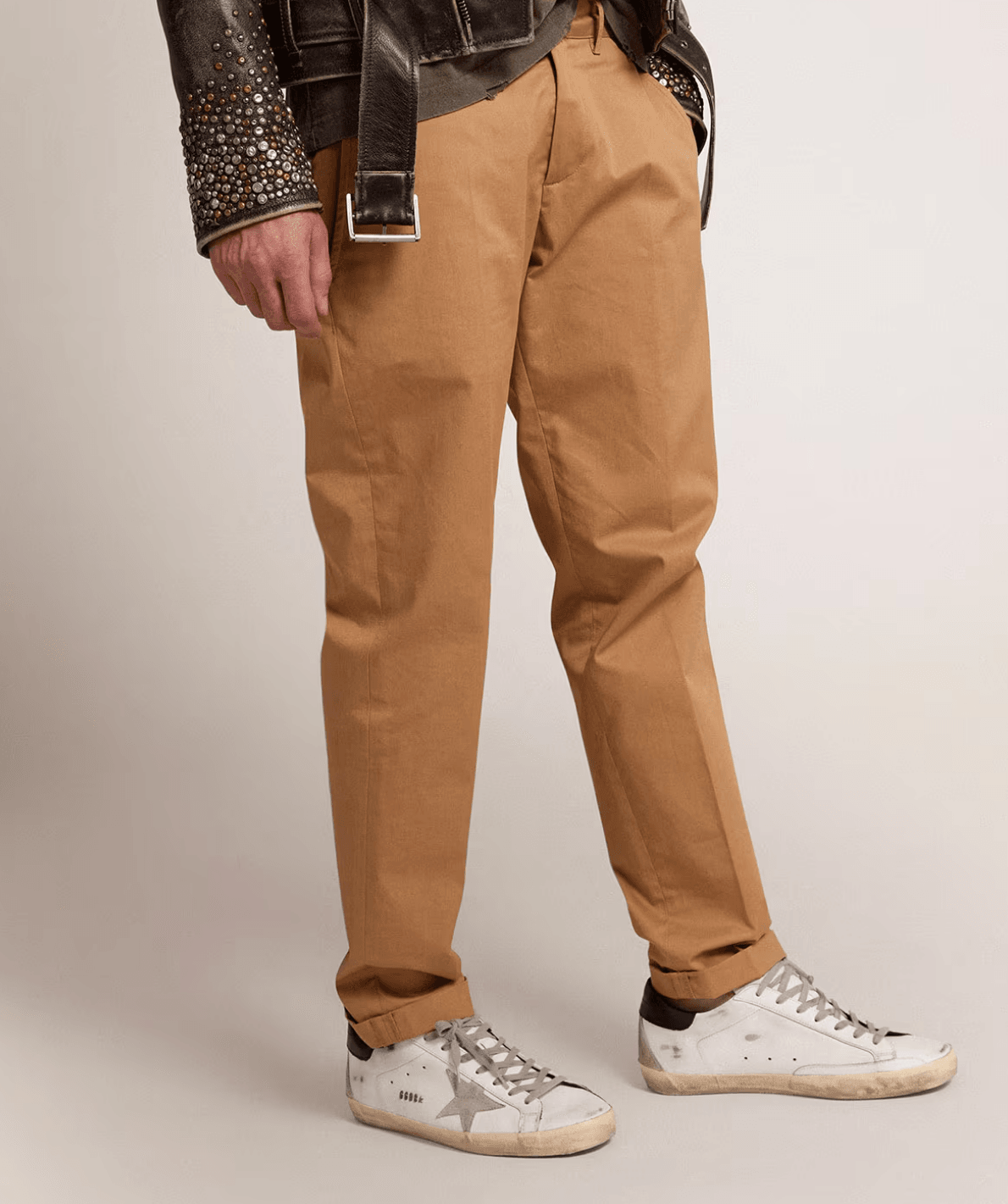 Golden goose Men's Super-Star with black heel tab and metal stud lettering