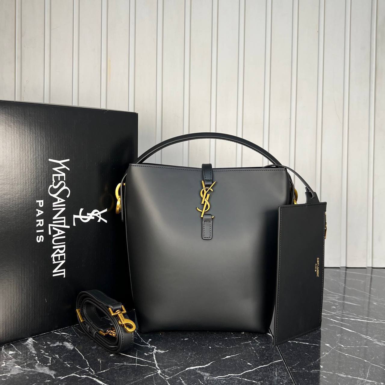 Saint Laurent Le 37 Medium